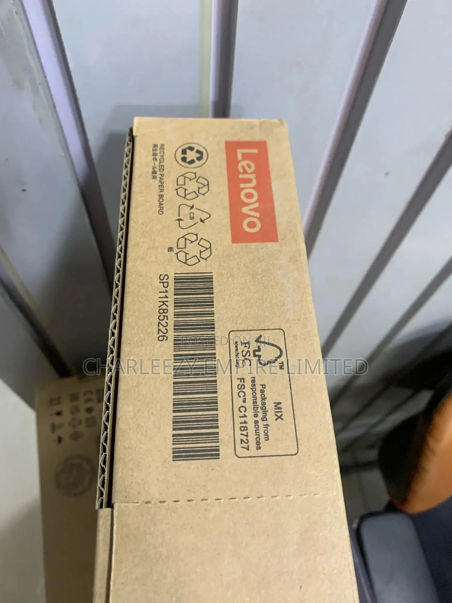 New Laptop Lenovo Ideapad 3 4GB Intel Core i3 SSD 256GB
