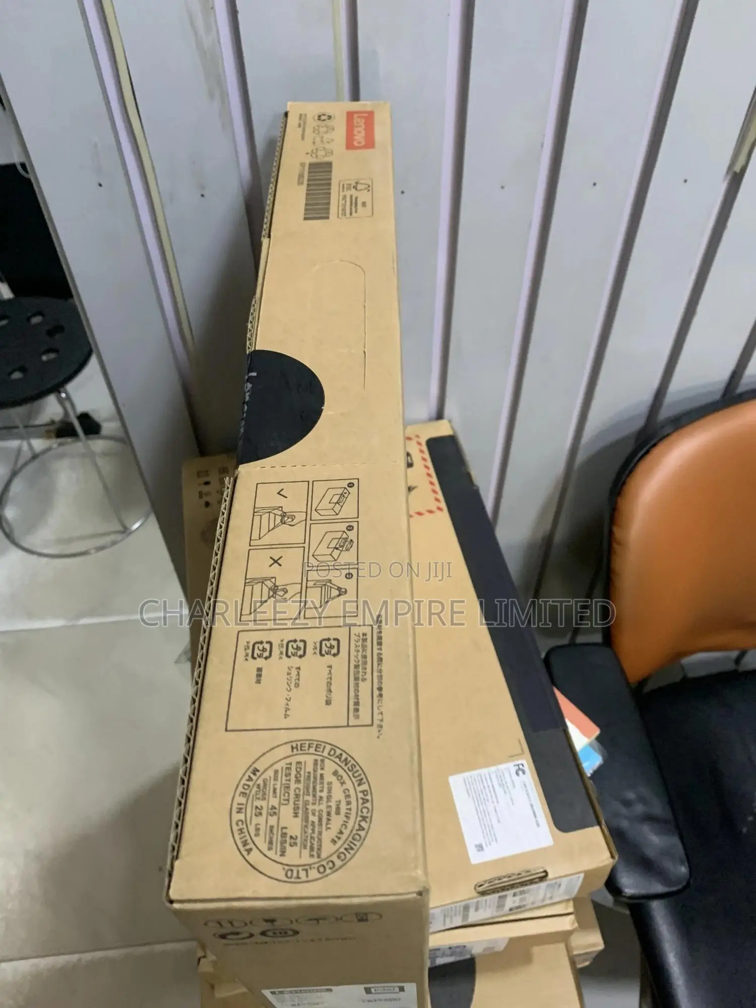 New Laptop Lenovo Ideapad 3 4GB Intel Core i3 SSD 256GB