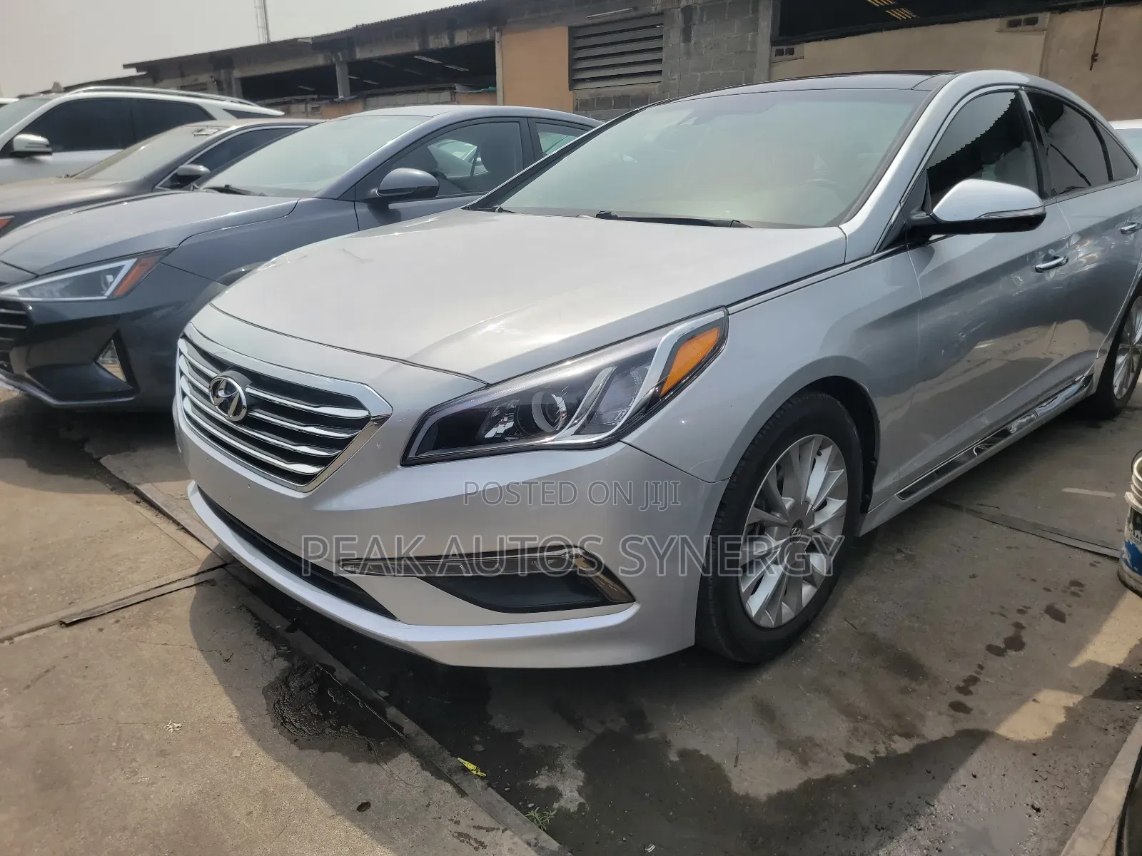 Hyundai Sonata Limited Sedan FWD (2.4L 4cyl 6A) 2016 Silver