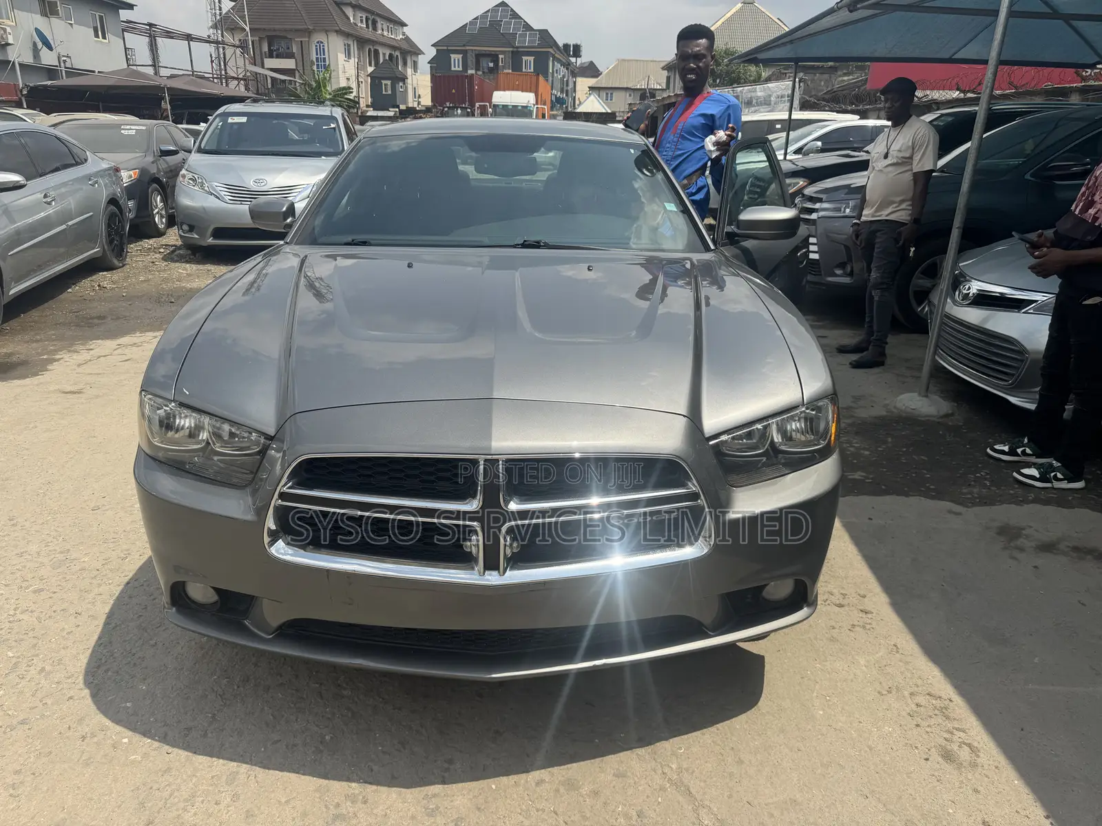 Dodge Charger R/T 2011 Gray