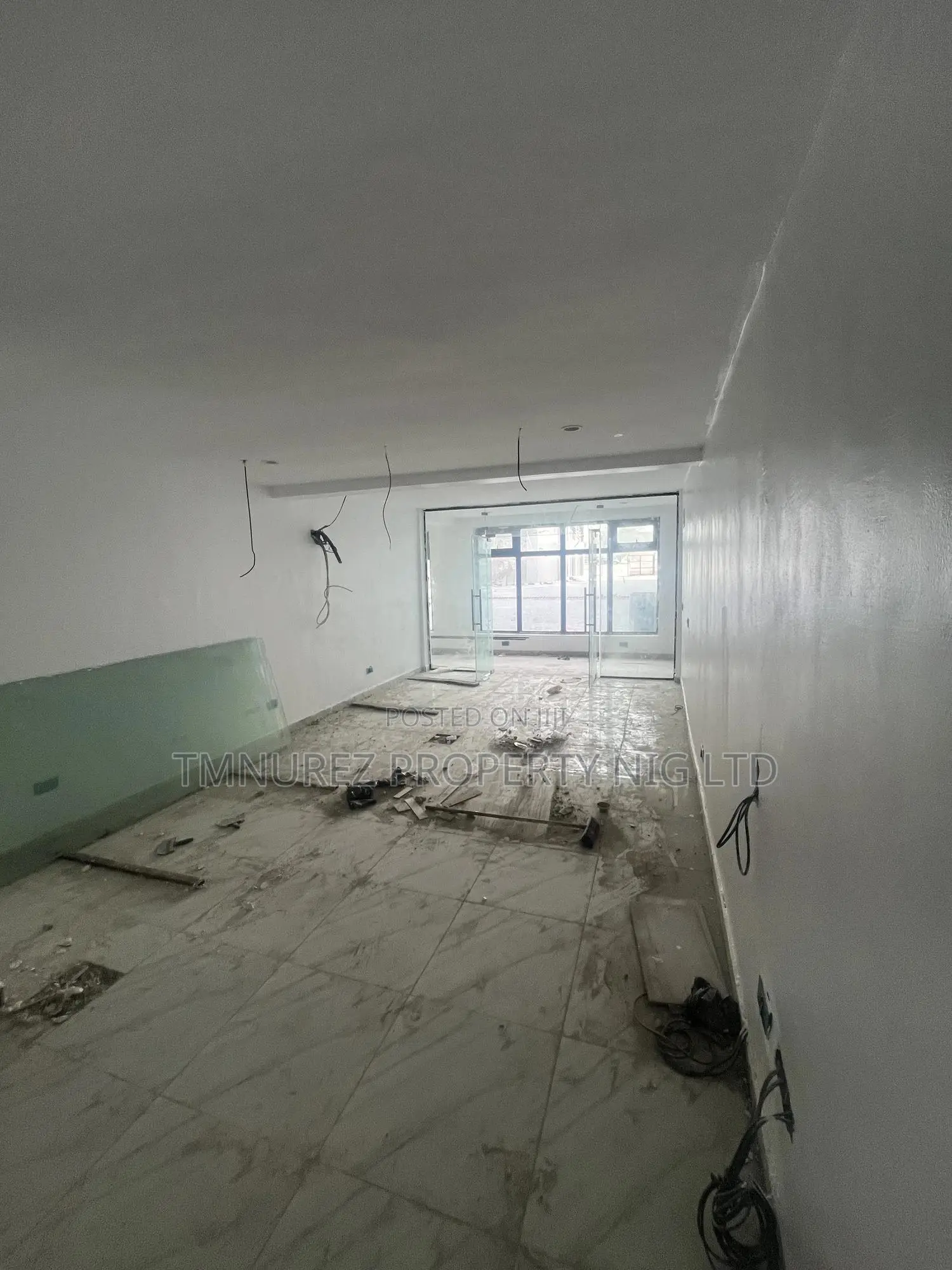 5bdrm Duplex in Osapa, Lekki for rent