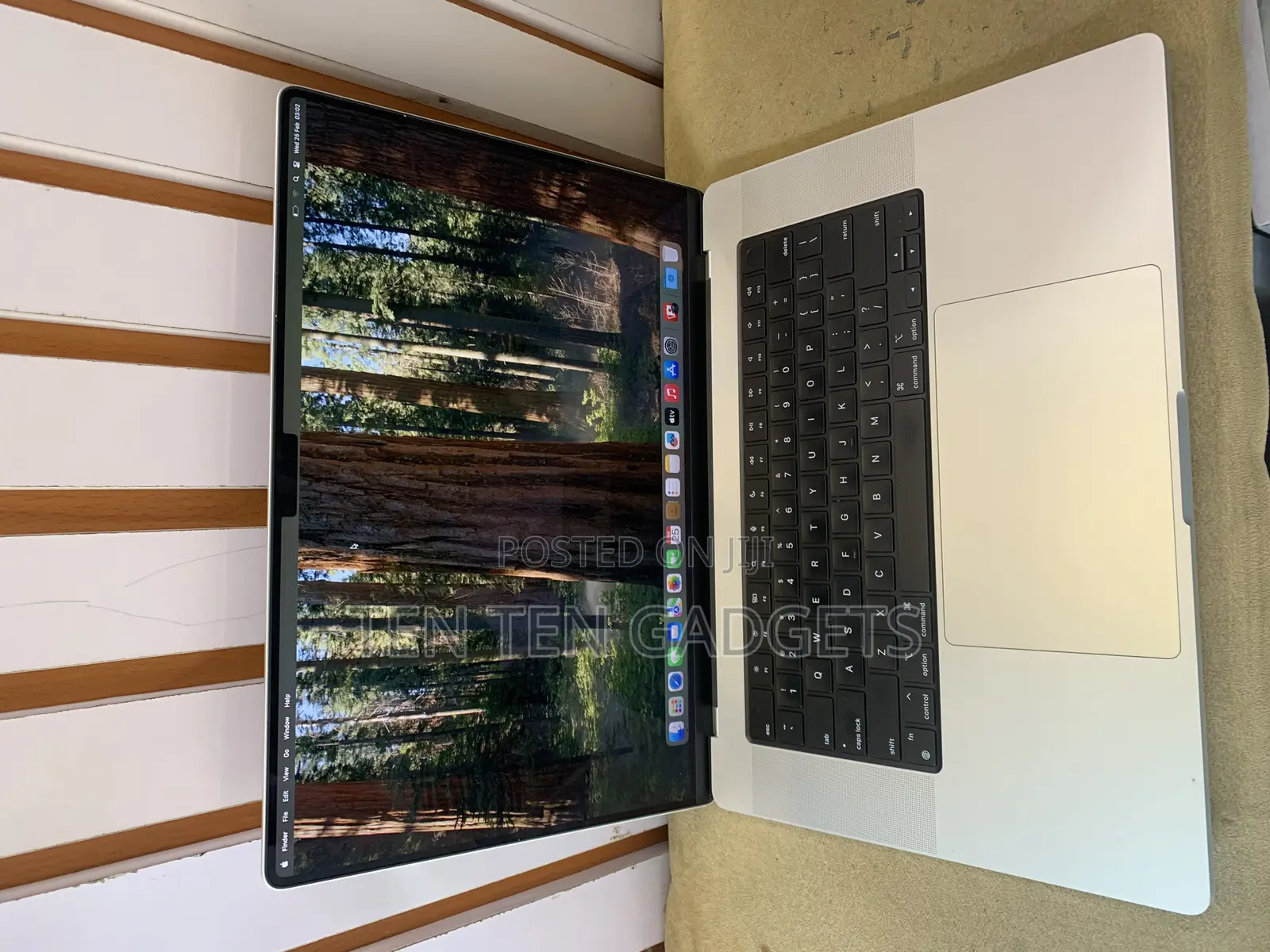 Laptop Apple MacBook Pro 2021 M1 16GB Apple M1 SSD 512GB