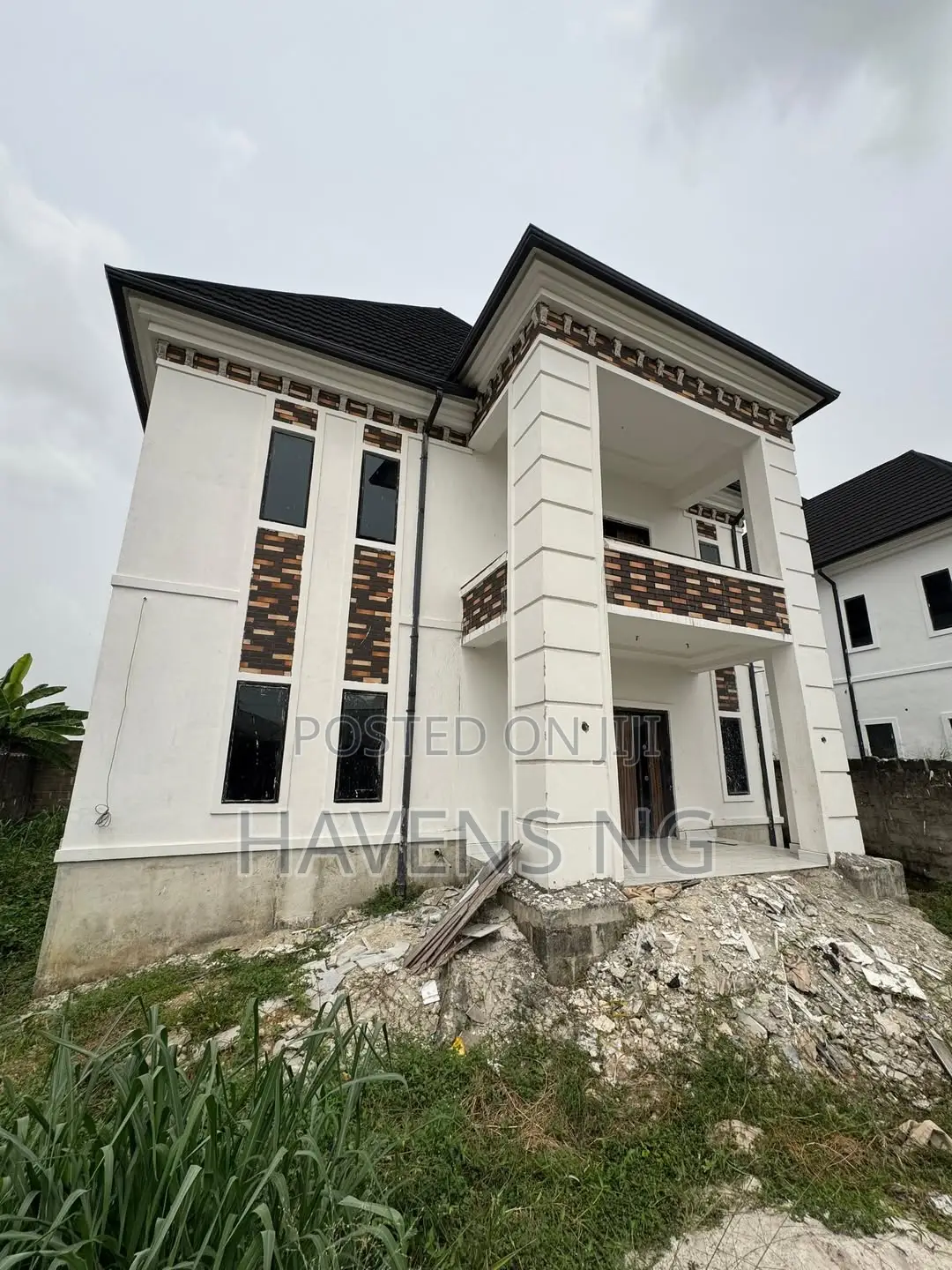 4bdrm Duplex in Ikwerre for sale