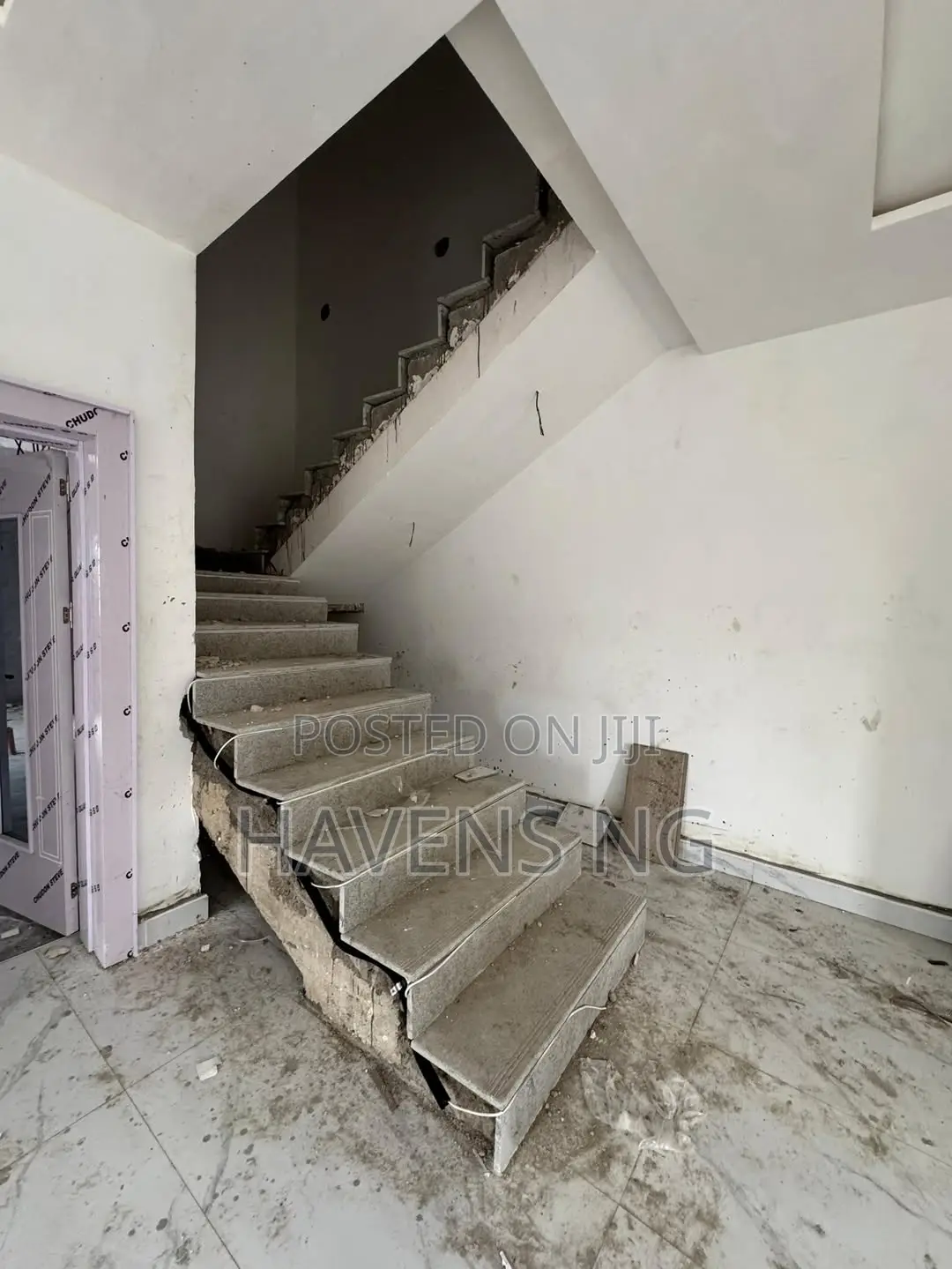 4bdrm Duplex in Ikwerre for sale