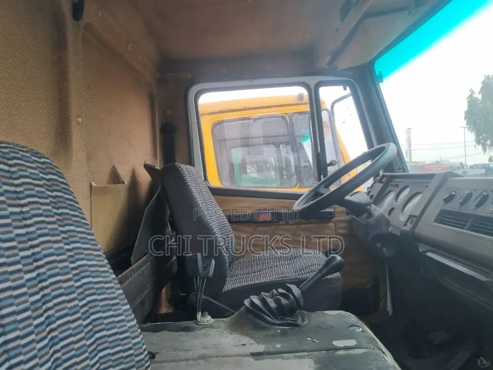 Mercedes Benz 814 Truck German Craftsman