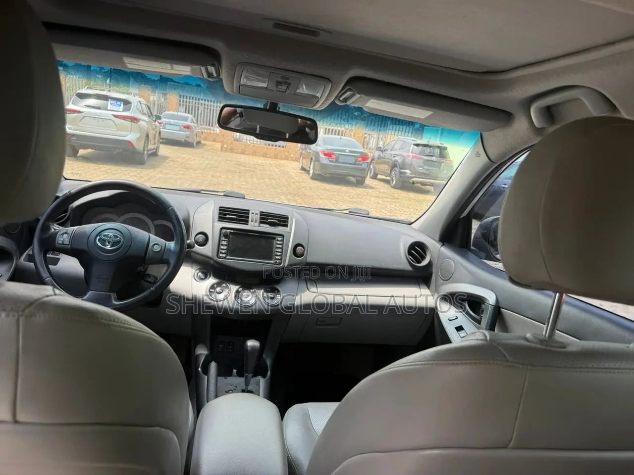 Toyota RAV4 3.5 Limited 2010 White
