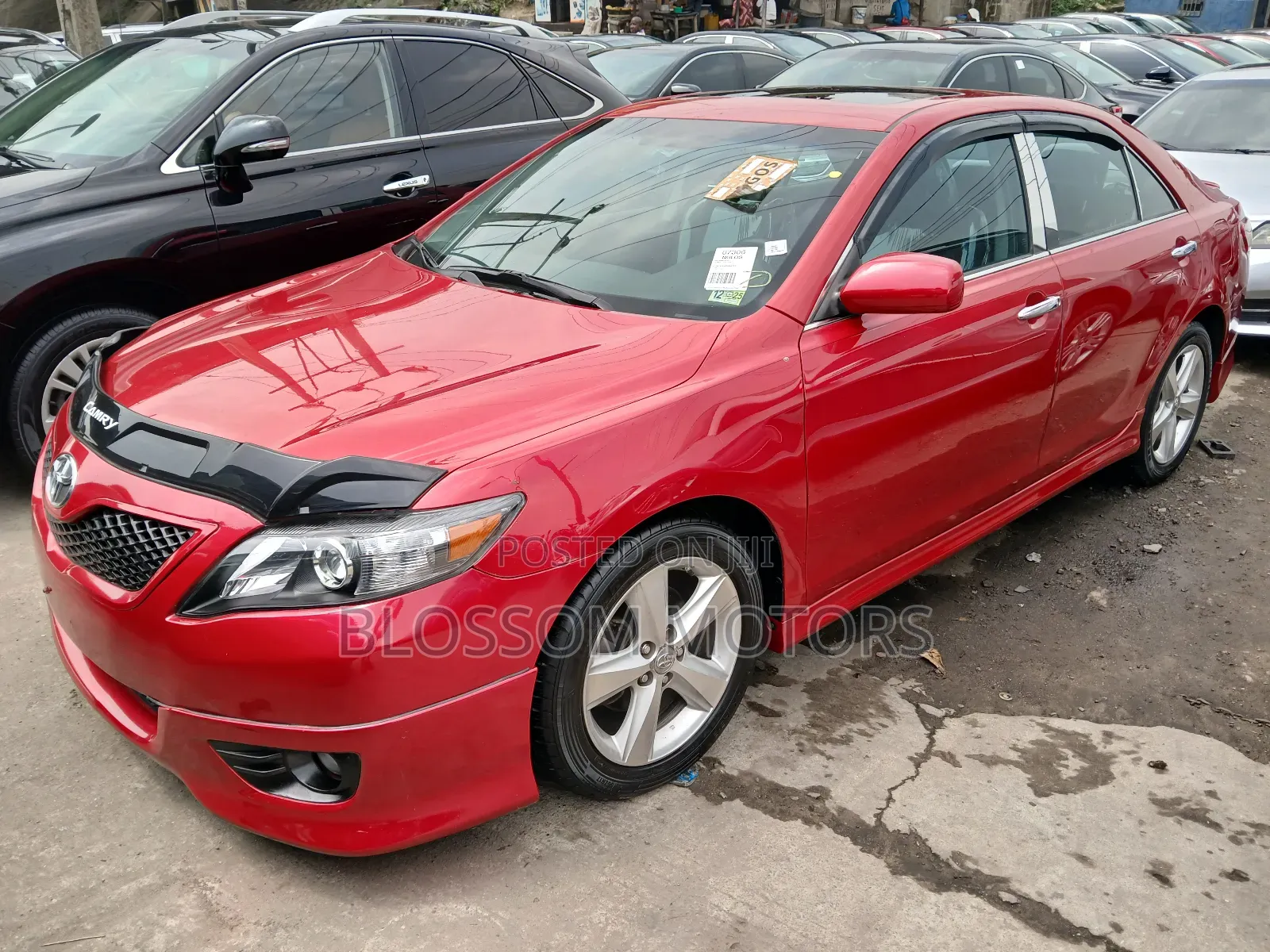 Toyota Camry SE 4dr Sedan (2.5L 4cyl 6A) 2011 Red