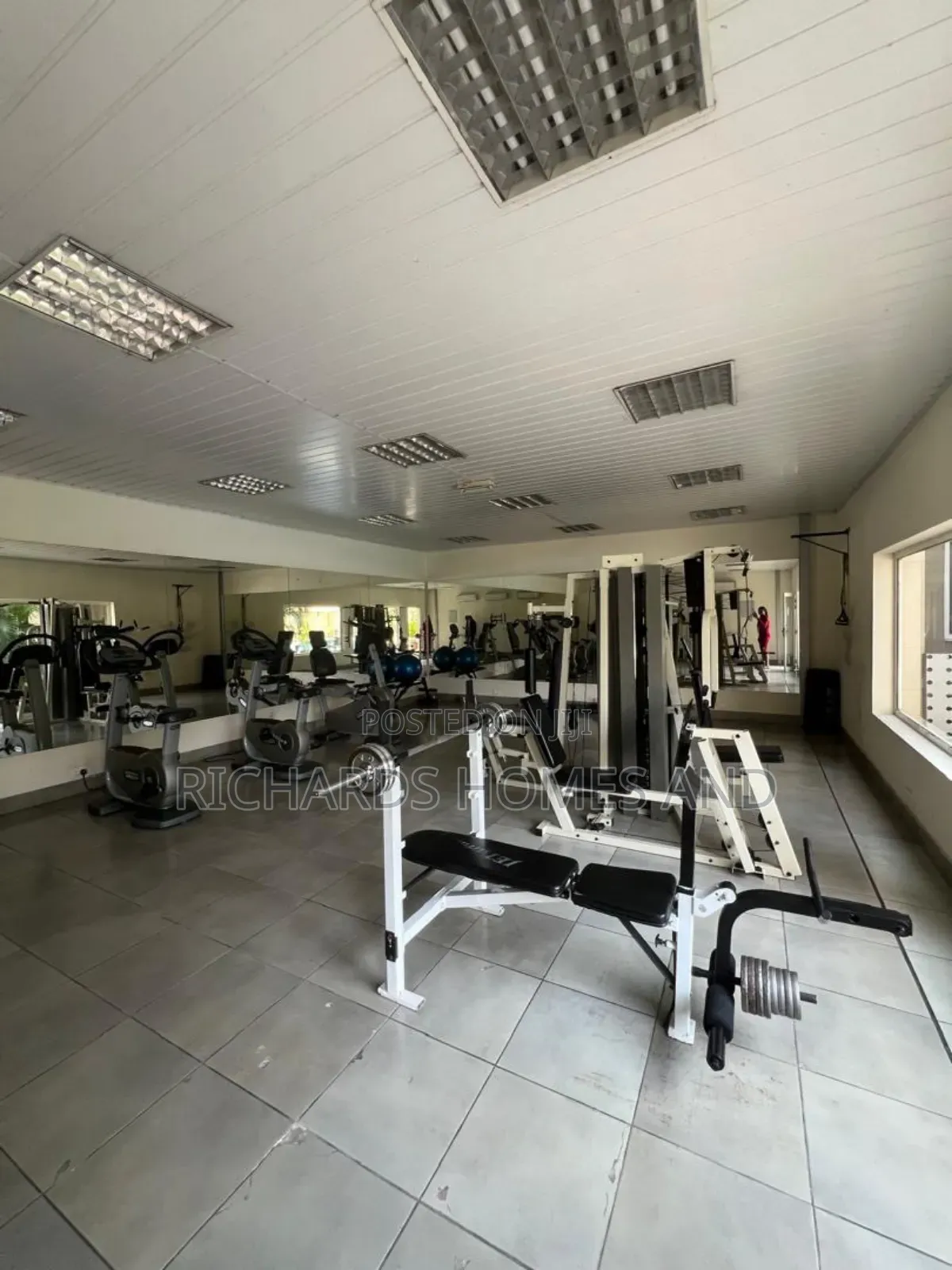Furnished 3bdrm Apartment in Gerard Road for rent
