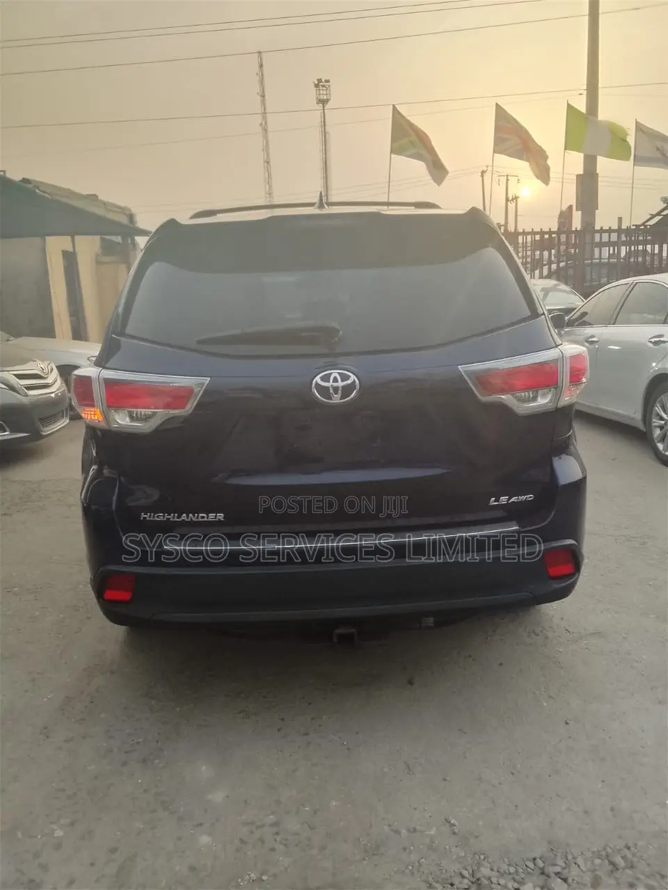 Toyota Highlander LE 4dr SUV AWD (3.5L 6cyl 6A) 2014 Blue