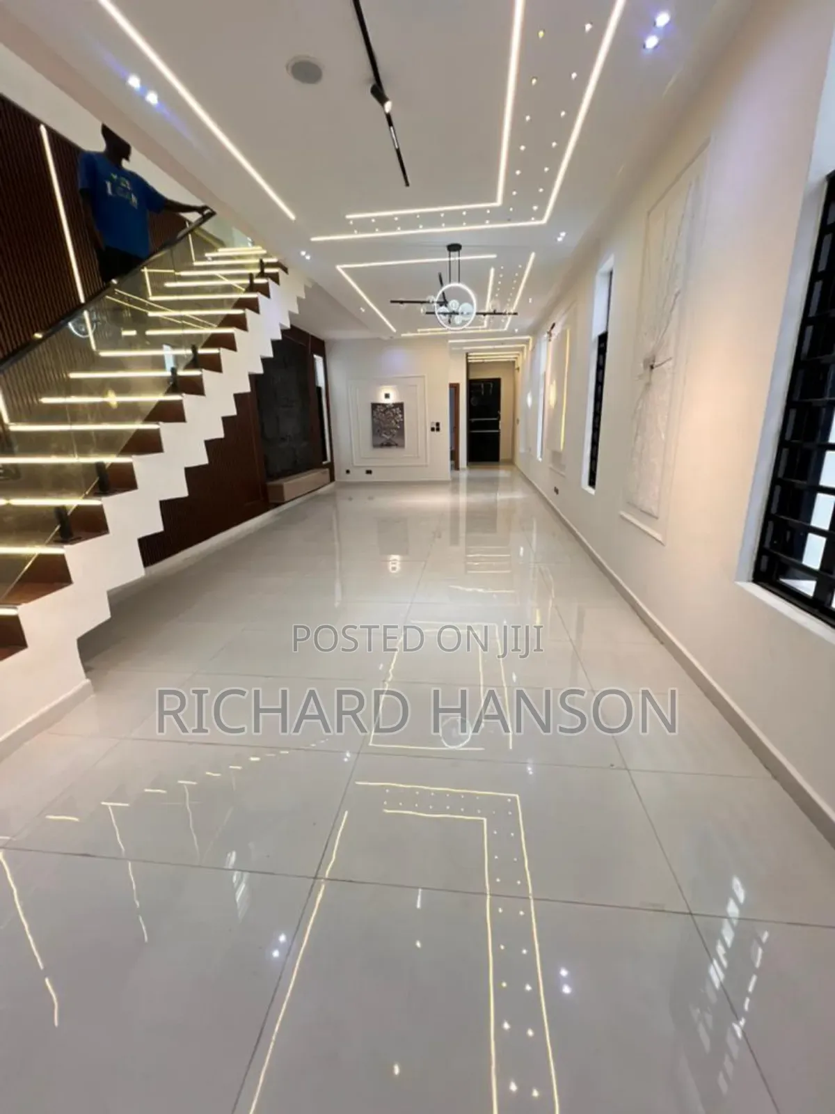 5bdrm Duplex in In Orchid, Lekki for sale