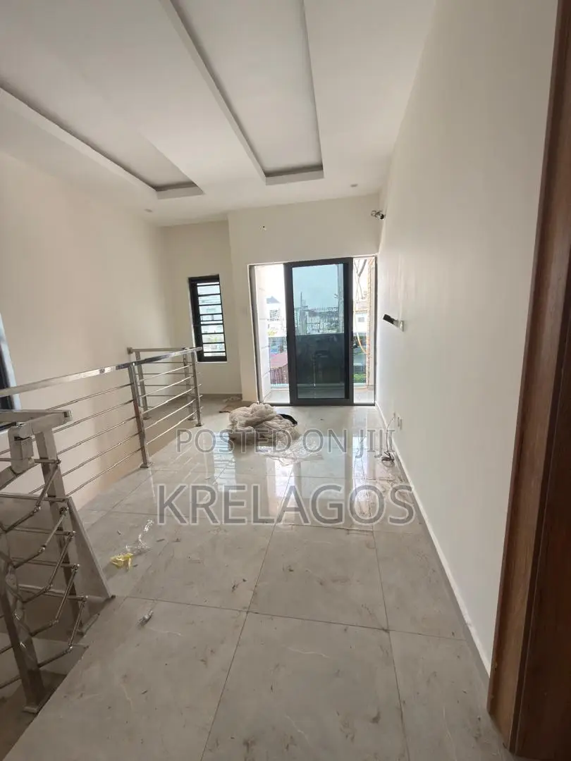 3bdrm Townhouse/Terrace in Chevron for sale