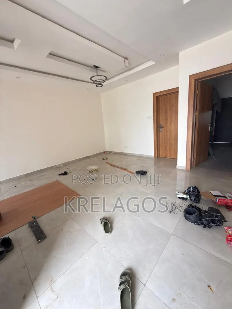 3bdrm Townhouse/Terrace in Chevron for sale