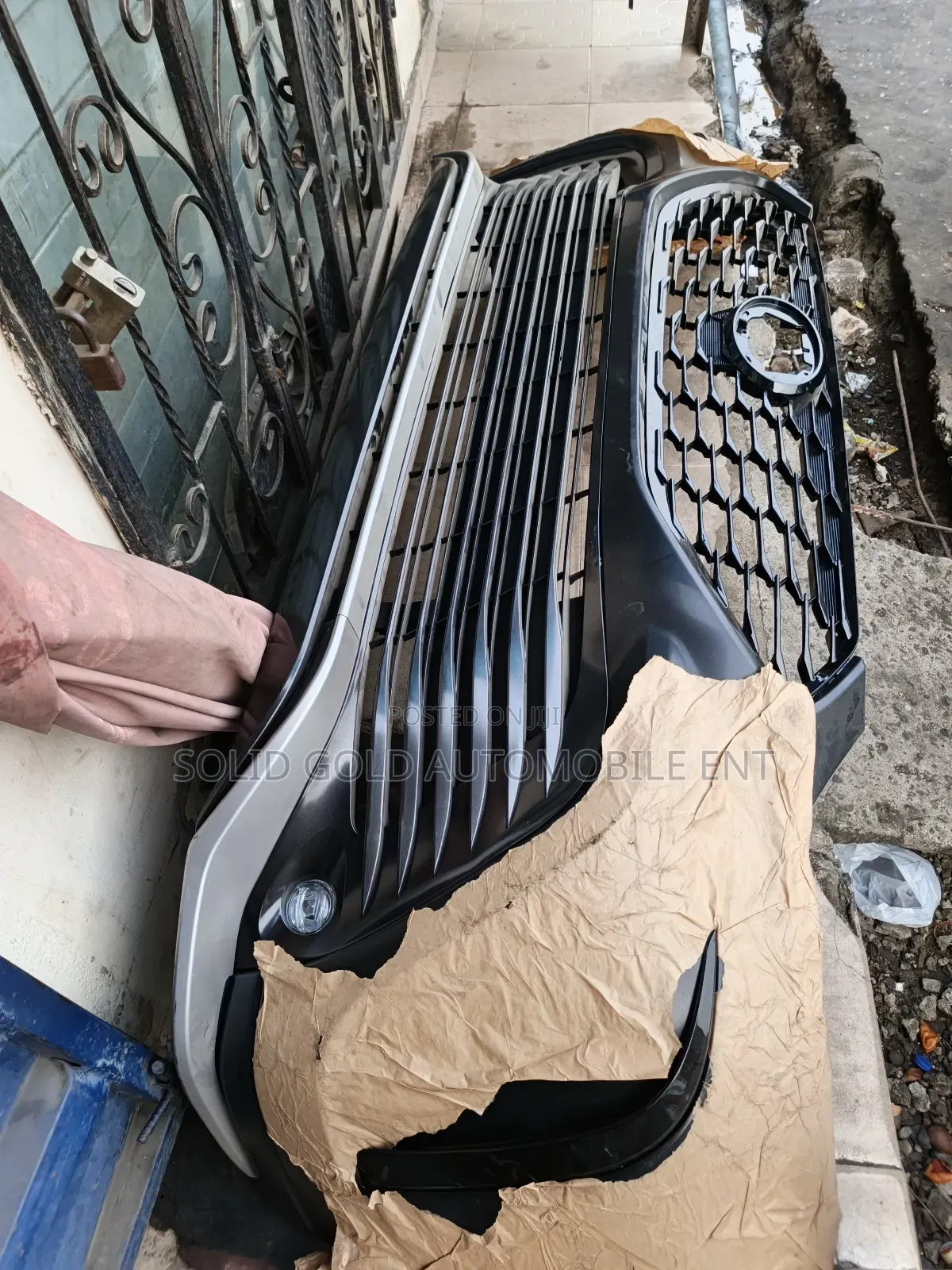 Complete Front Bumper Highlander 2021