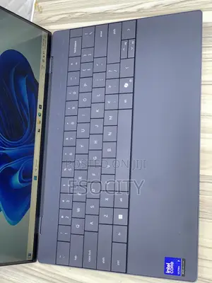 Laptop Dell XPS 13 (9350) 16GB Intel Core Ultra 7 SSD 512GB