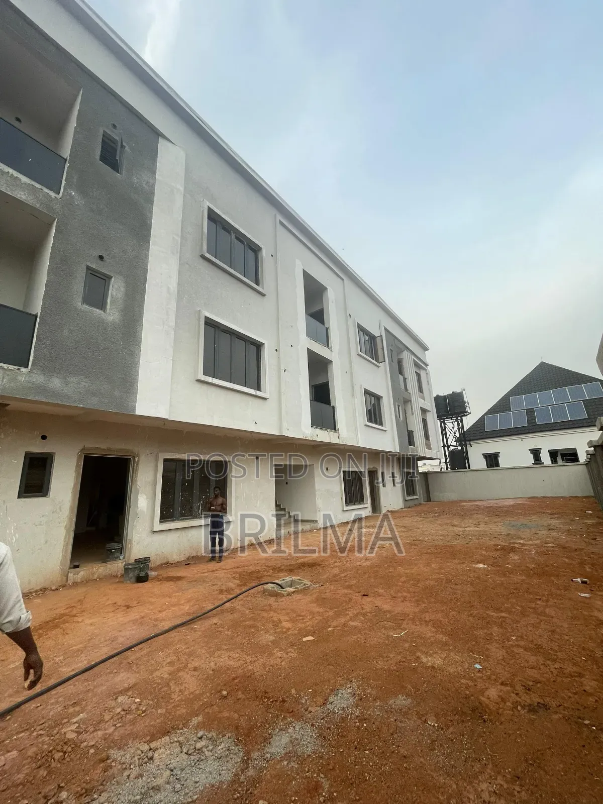 3bdrm Apartment in Wuye for sale