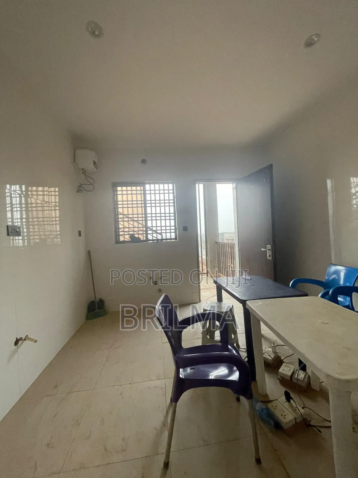 3bdrm Apartment in Wuye for sale