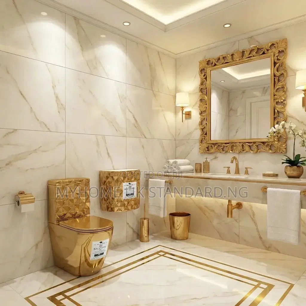 England Executive Gold Water Closets Set With Wash Hand Basin