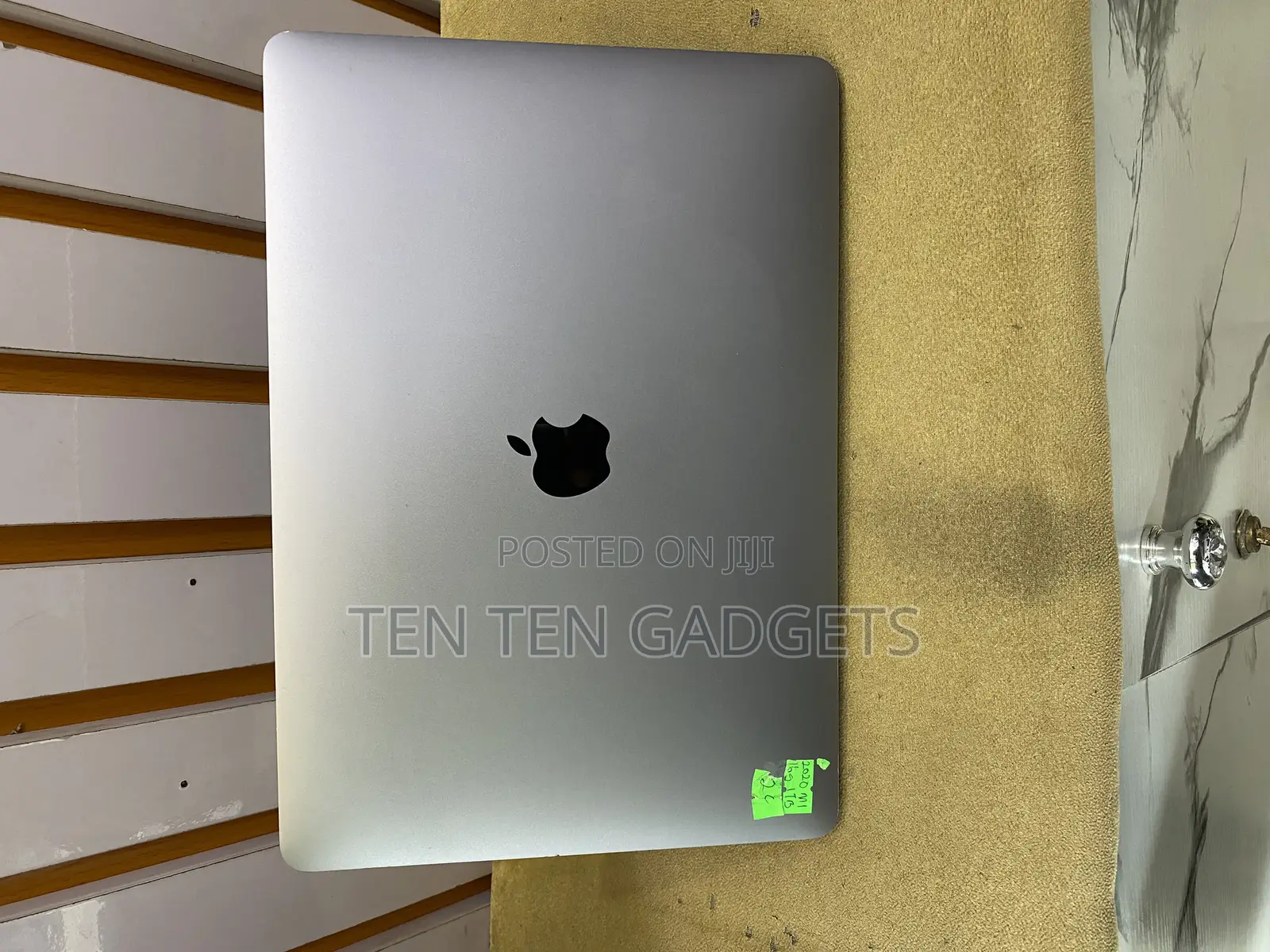Laptop Apple MacBook Pro 2020 16GB Apple M1 SSD 1T