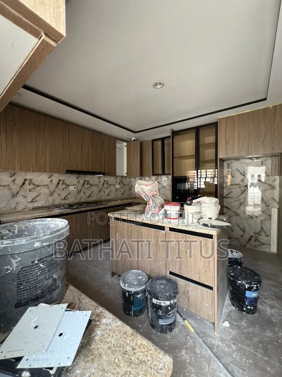 4bdrm Duplex in Life Camp for rent