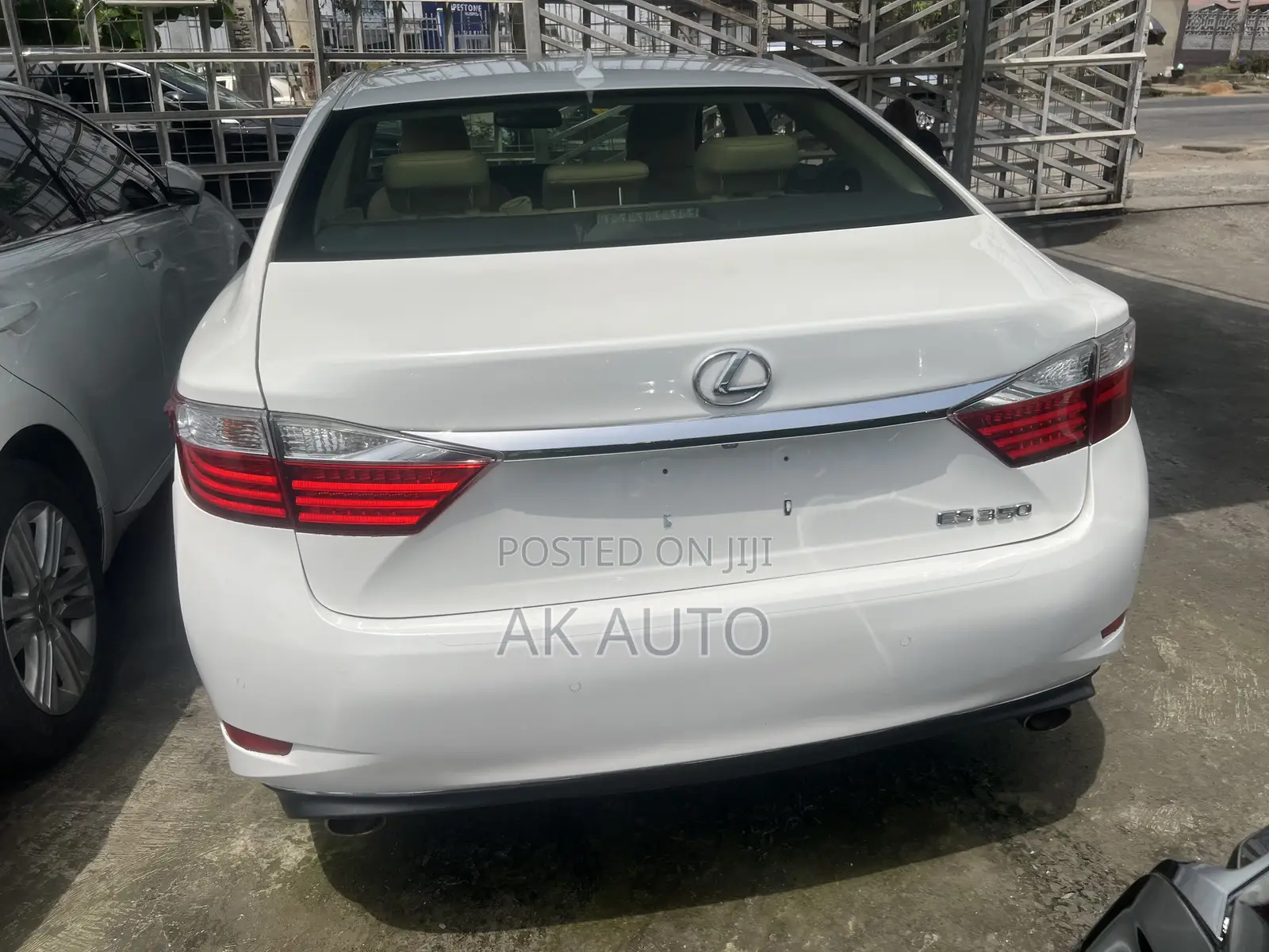 Lexus ES 2014 White
