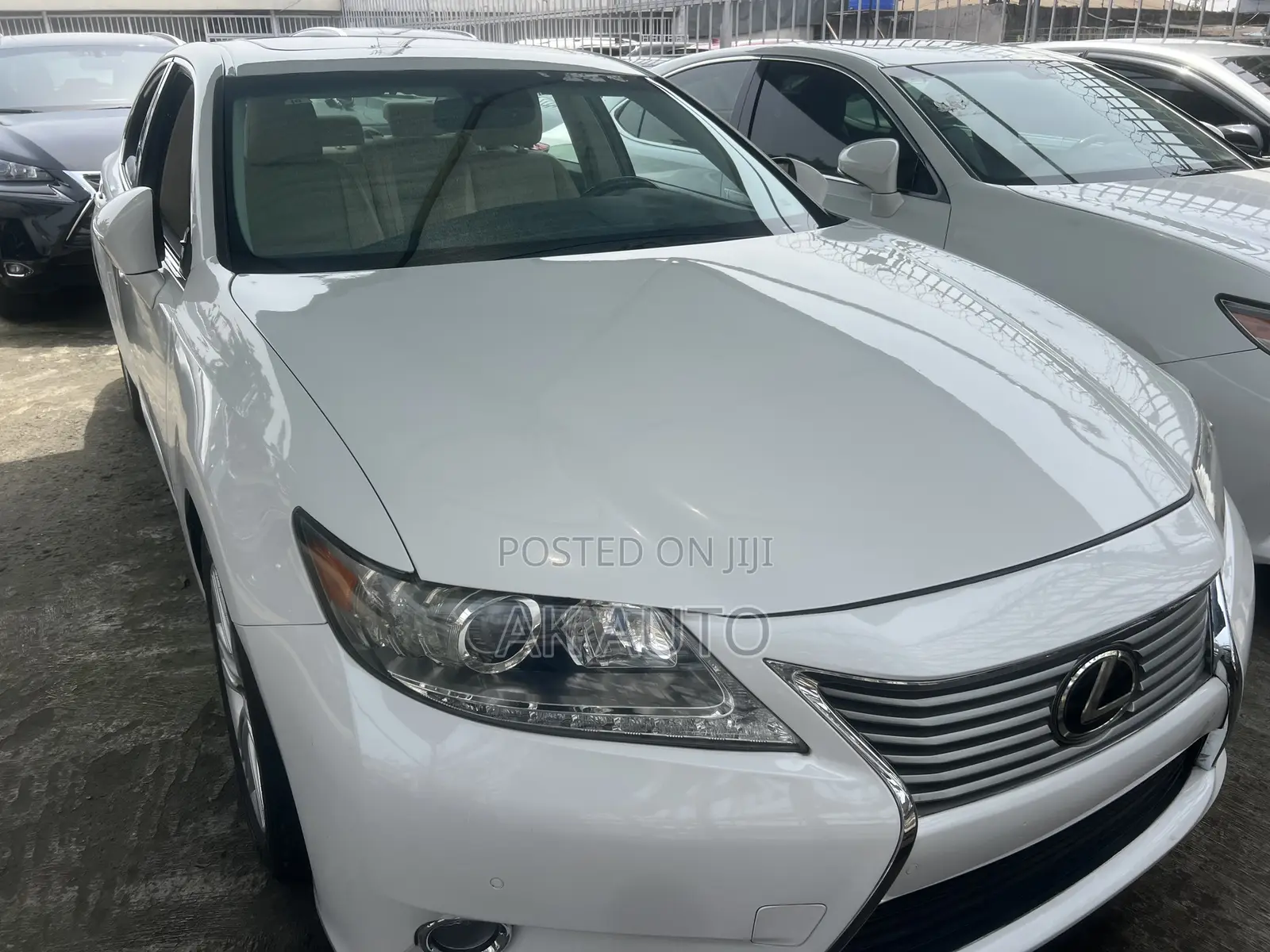 Lexus ES 2014 White