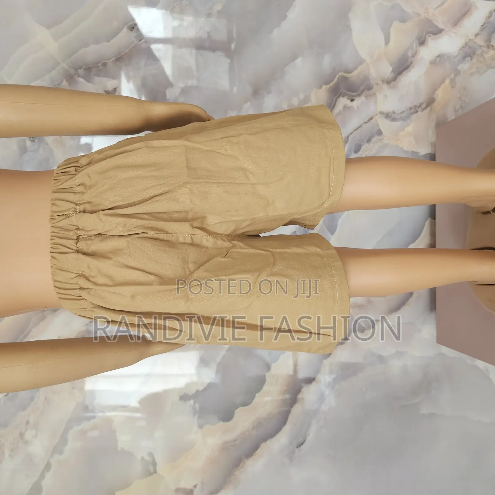 All Outfits Shorts [Kaki]