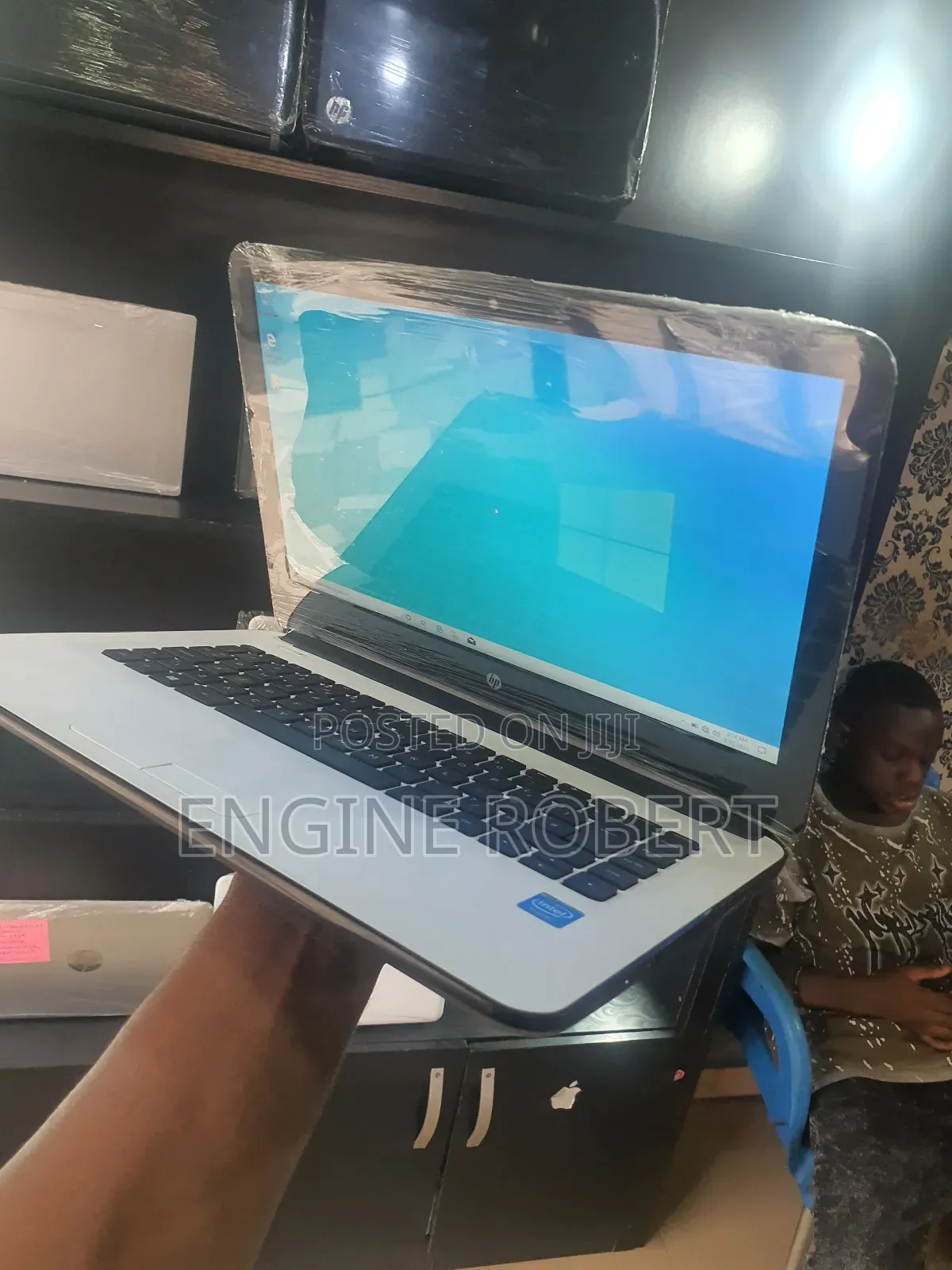 Laptop HP 14S 4GB Intel SSD 32GB