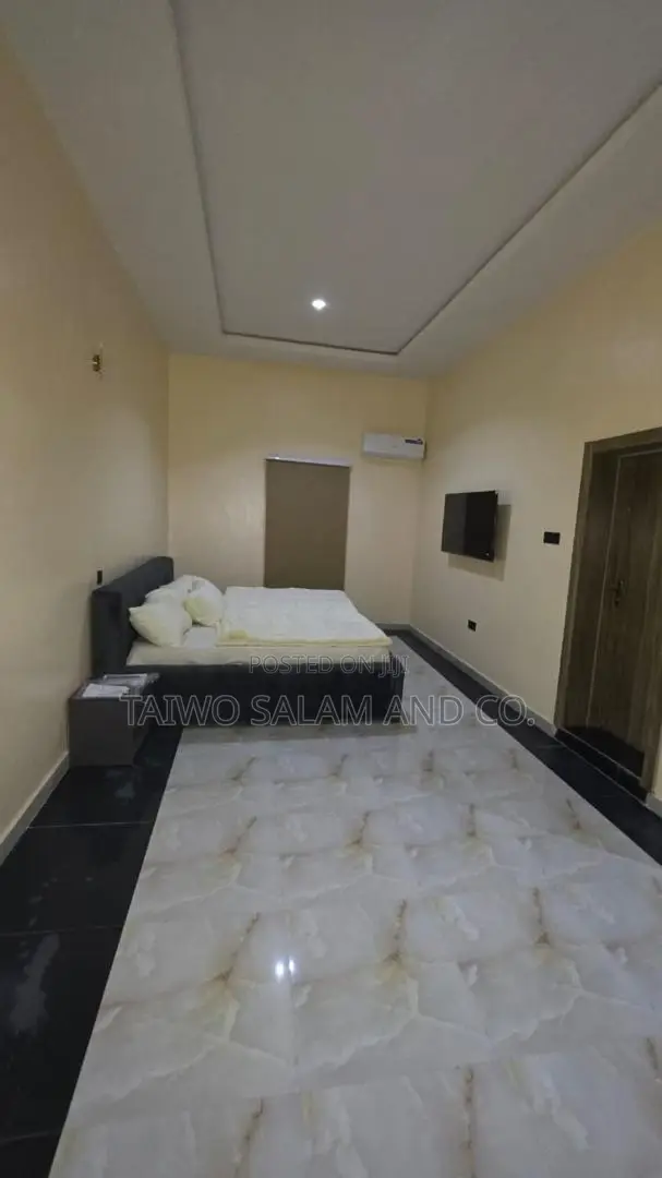 Furnished 4bdrm Duplex in Lere Adigun Gra, Akobo for sale