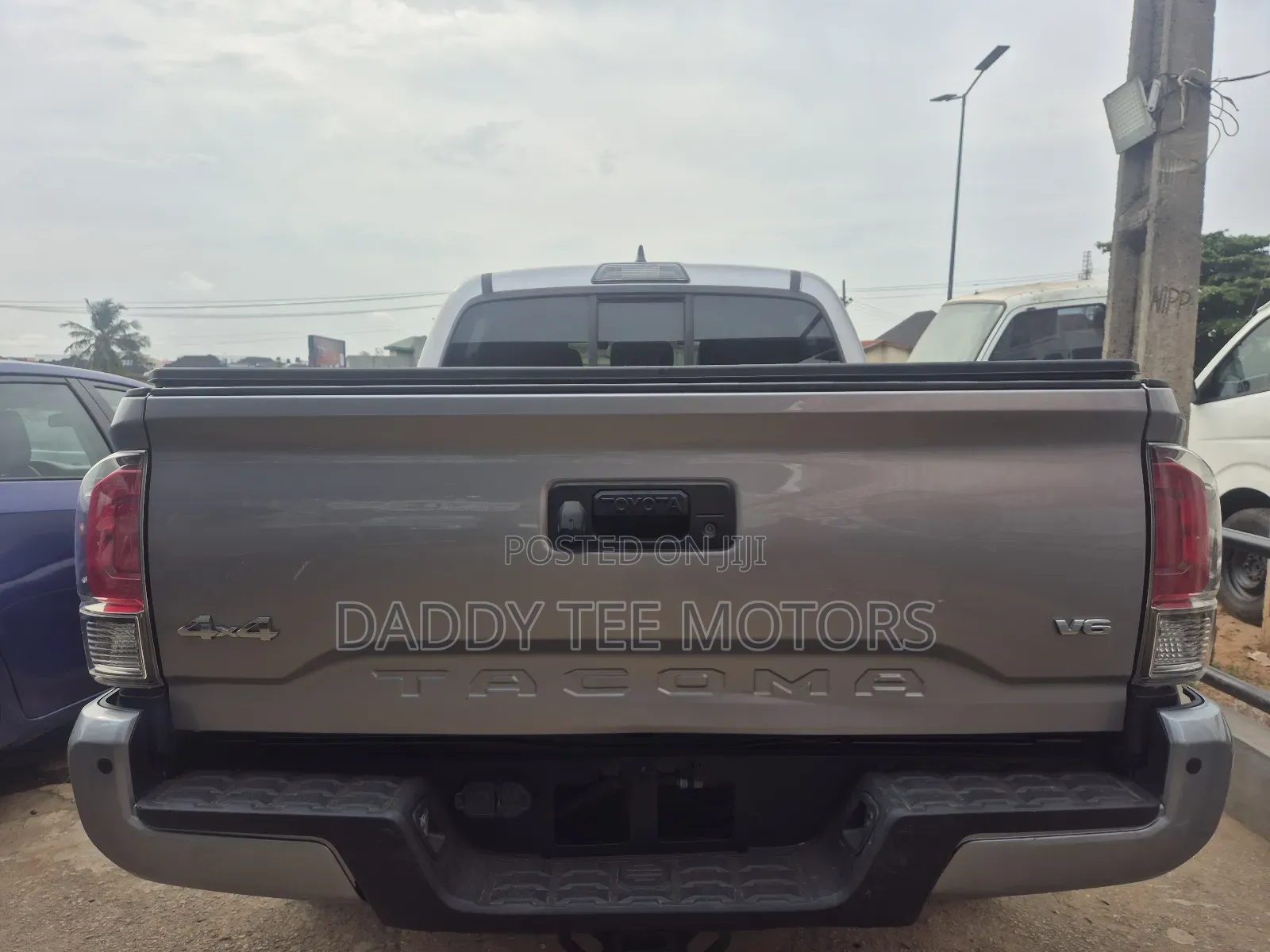 Toyota Tacoma 4dr Double Cab 2016 Silver