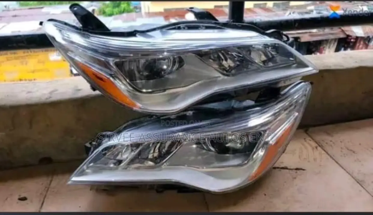 Complete Head Light Camry 015