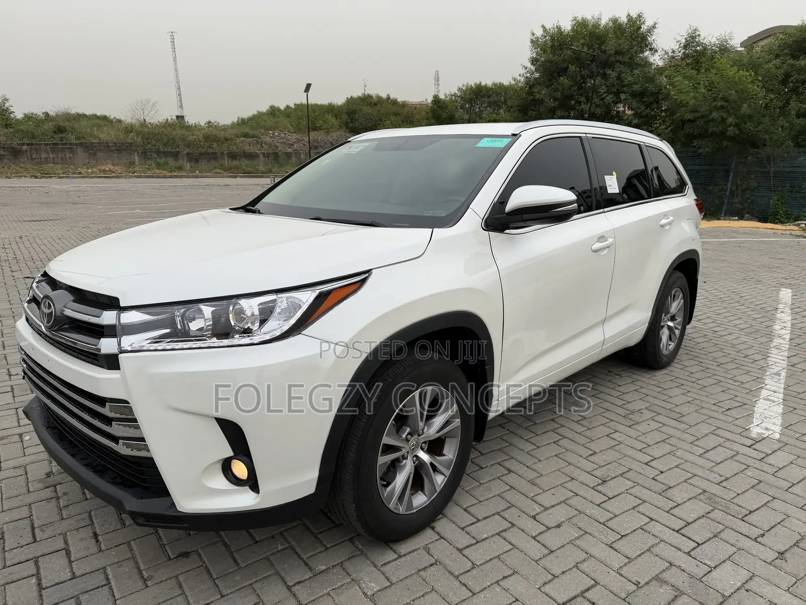 Toyota Highlander XLE 4dr SUV (3.5L 6cyl 6A) 2015 White
