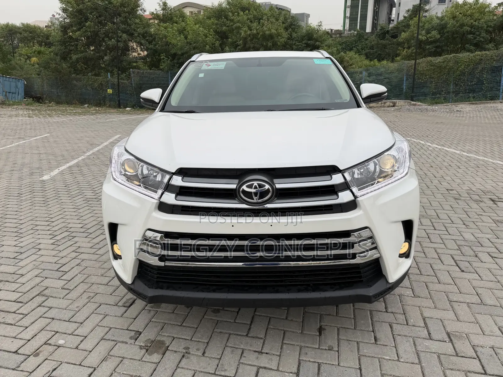 Toyota Highlander XLE 4dr SUV (3.5L 6cyl 6A) 2015 White