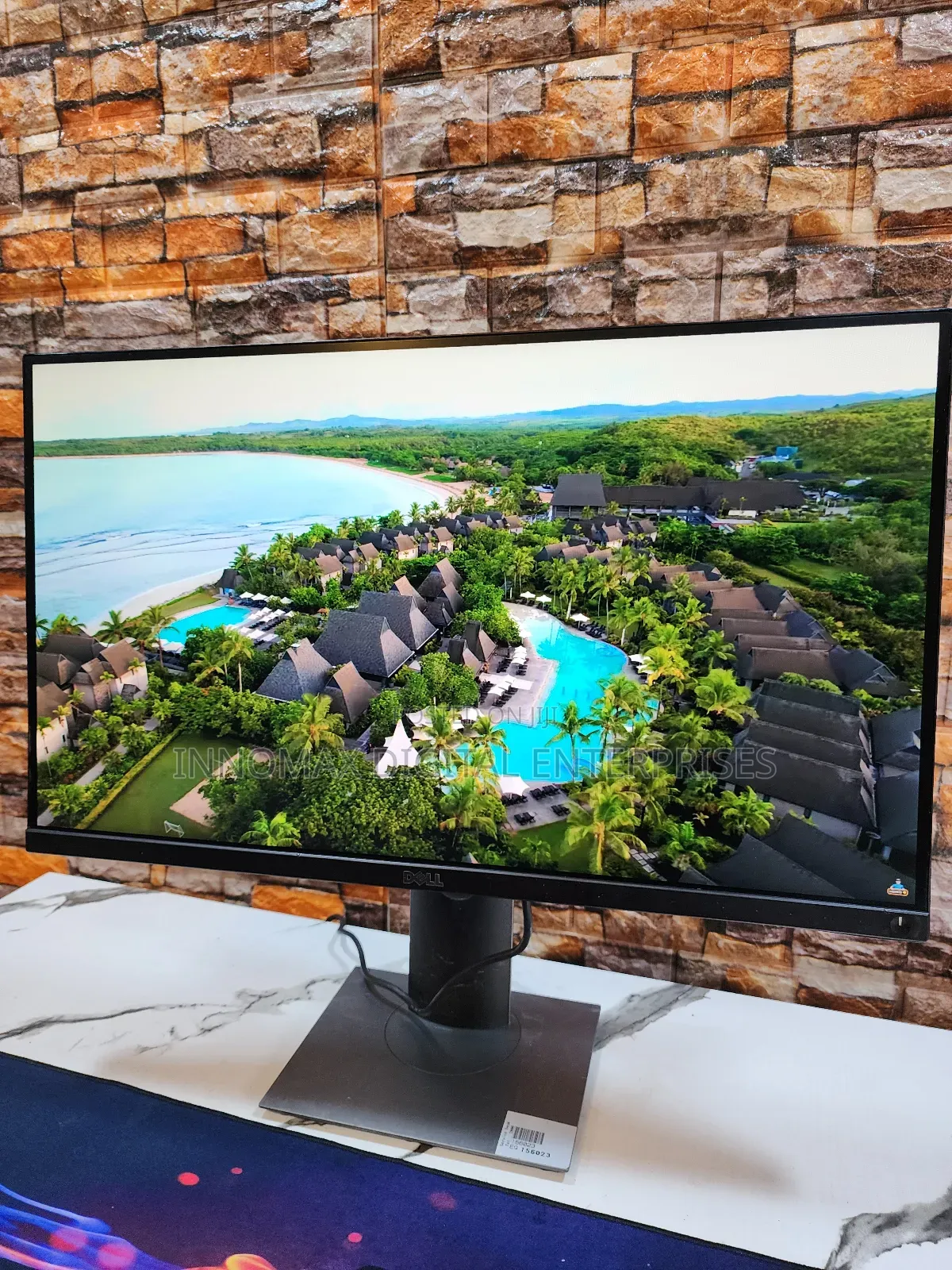Dell 27-Inch Ips Frameless FHD 1080p Led 60hz Hdmi Monitor