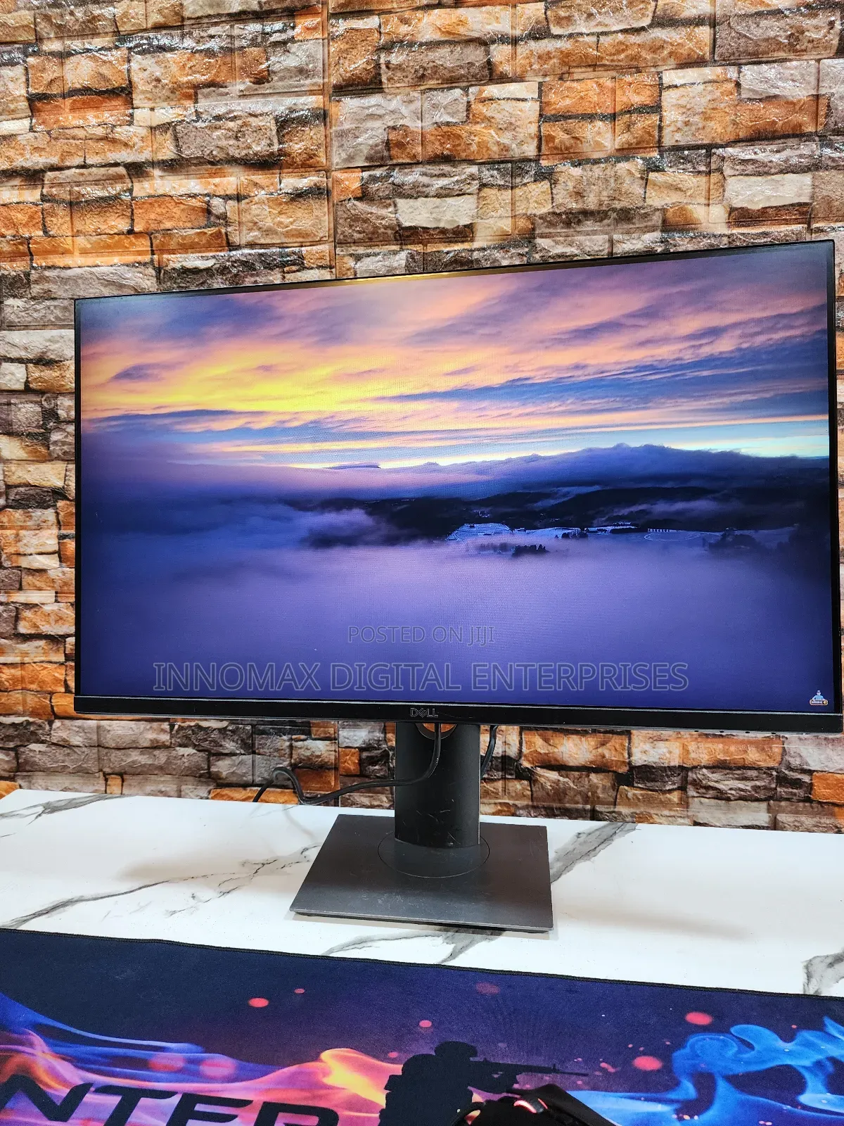 Dell 27-Inch Ips Frameless FHD 1080p Led 60hz Hdmi Monitor