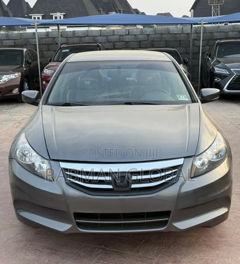 Honda Accord 2010 Gray