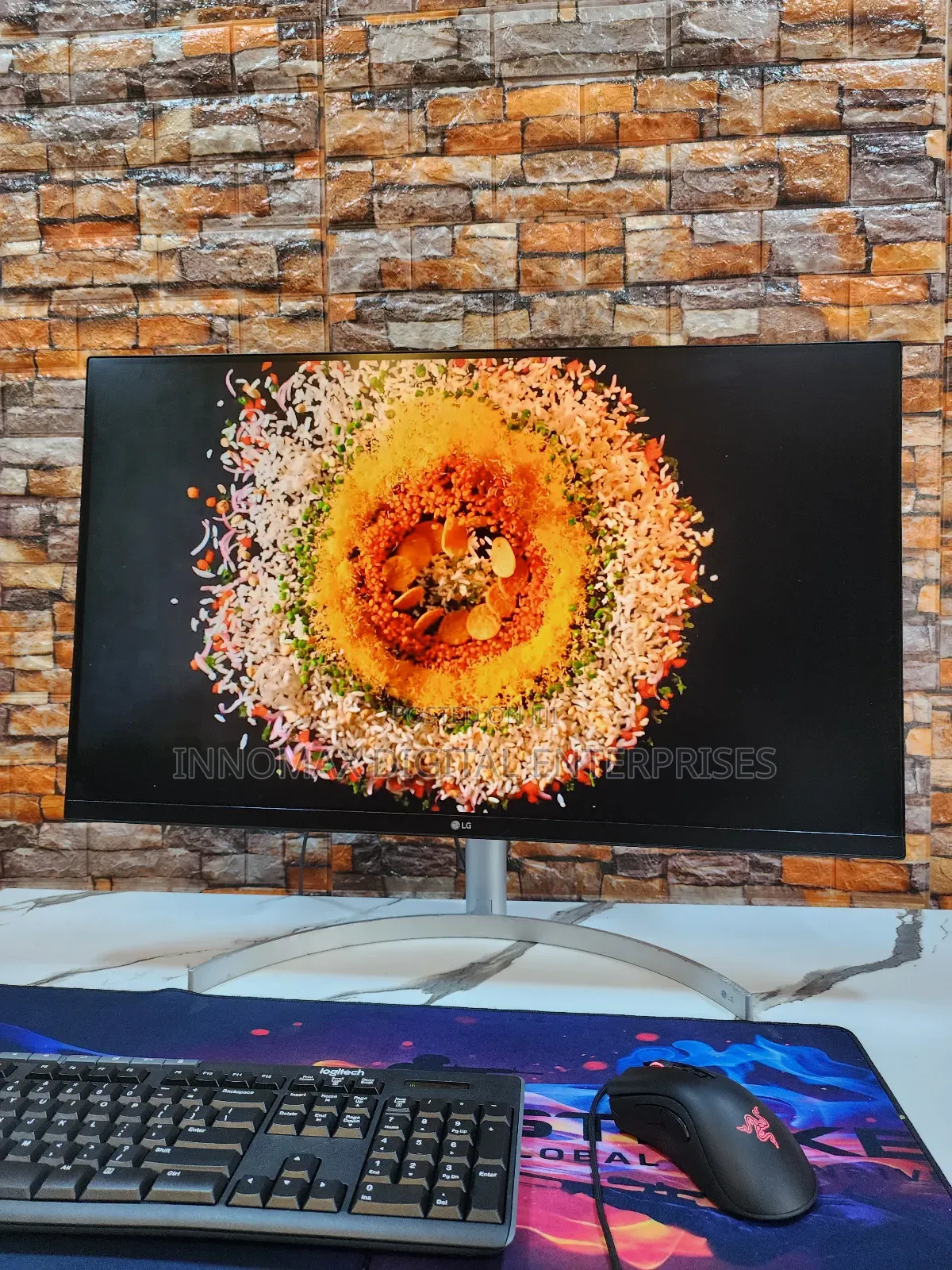 Lg Ultragear 32-Inch Frameless Led 1440p QHD 144hz Hdmi Monitor