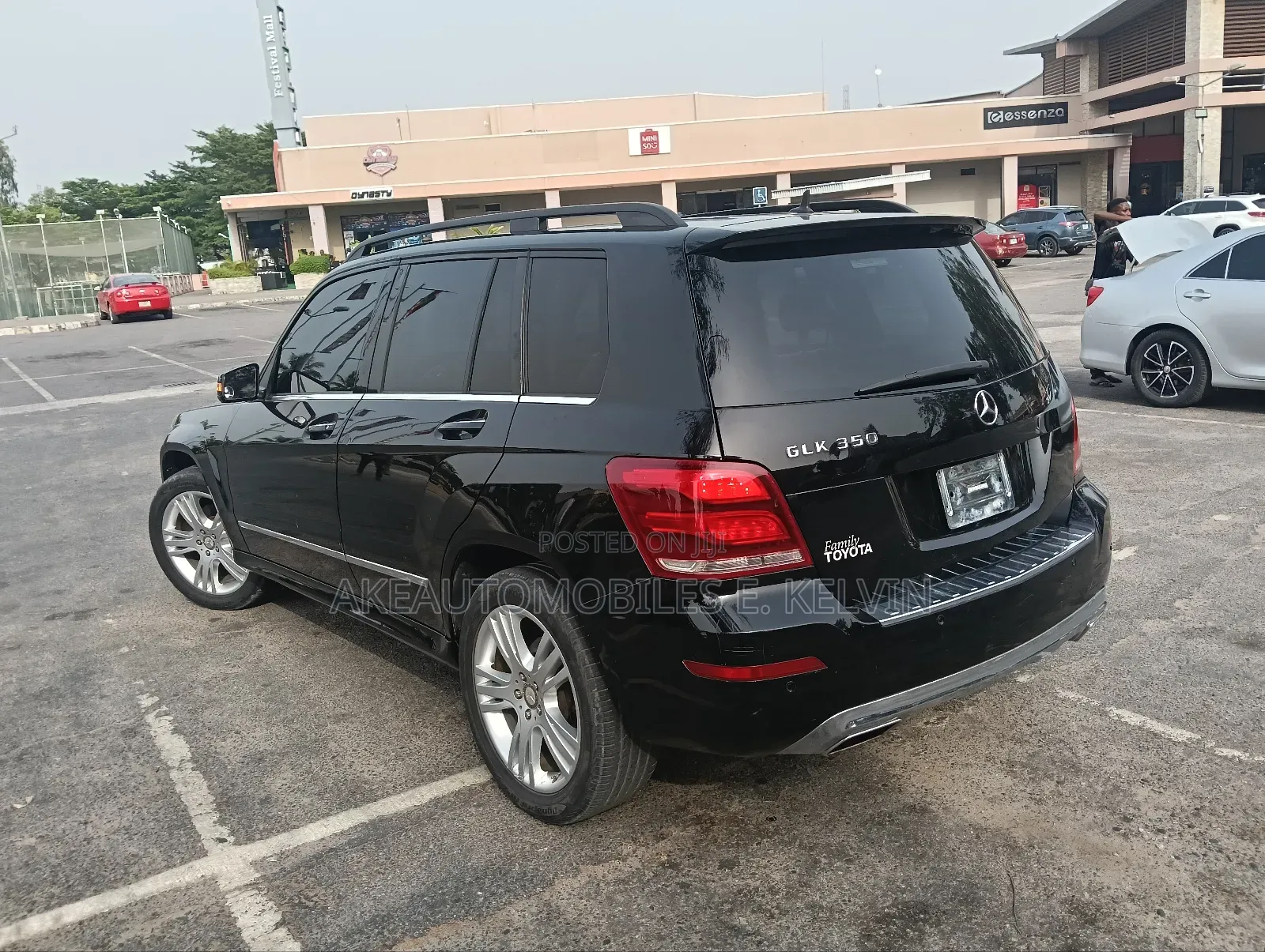 Mercedes-Benz GLK-Class Base GLK 350 4dr AWD 4MATIC (3.5L 6cyl 7A) 2015