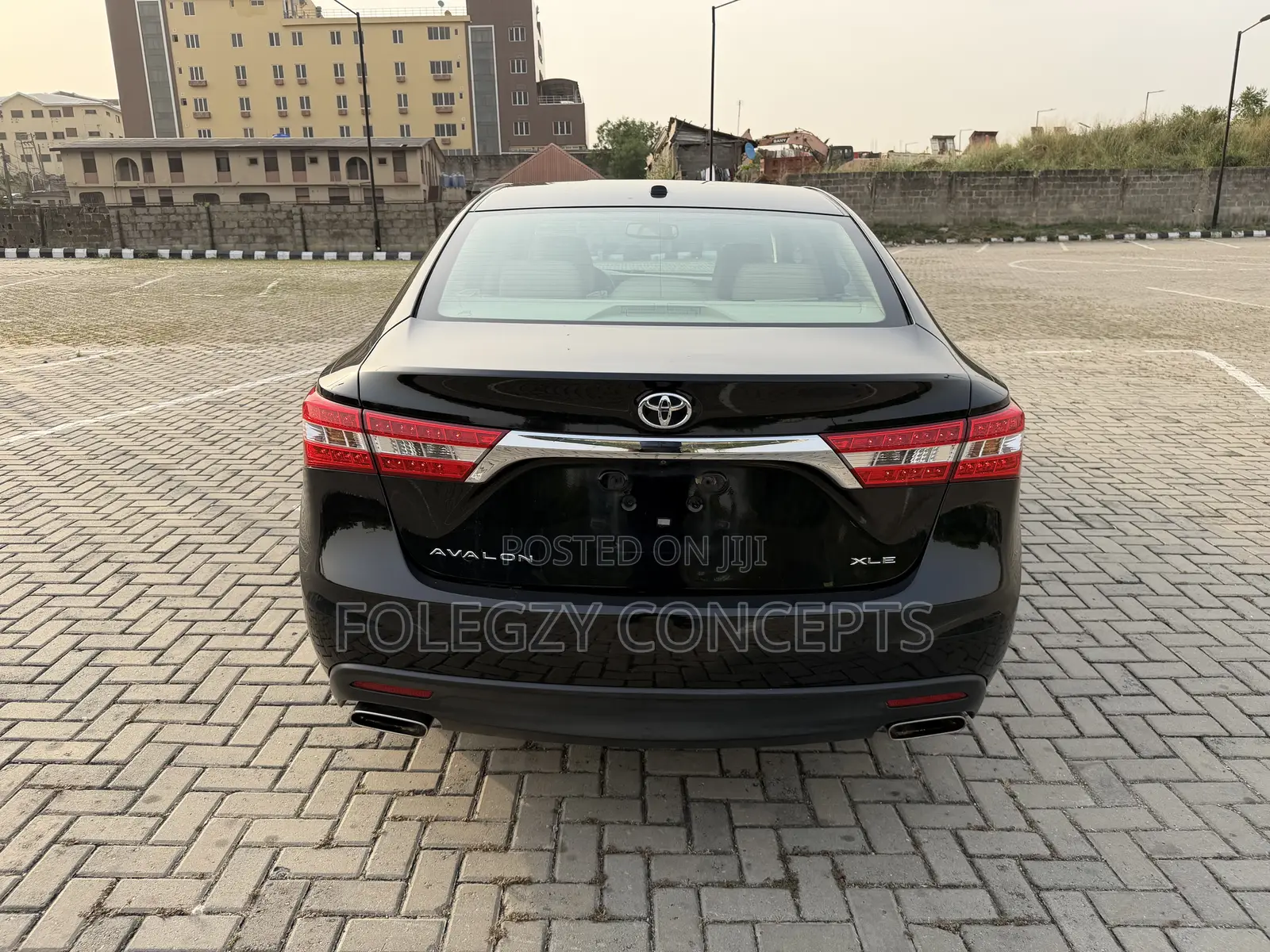 Toyota Avalon XLE Premium Sedan FWD (3.5L 6cyl 6A) 2013 Black