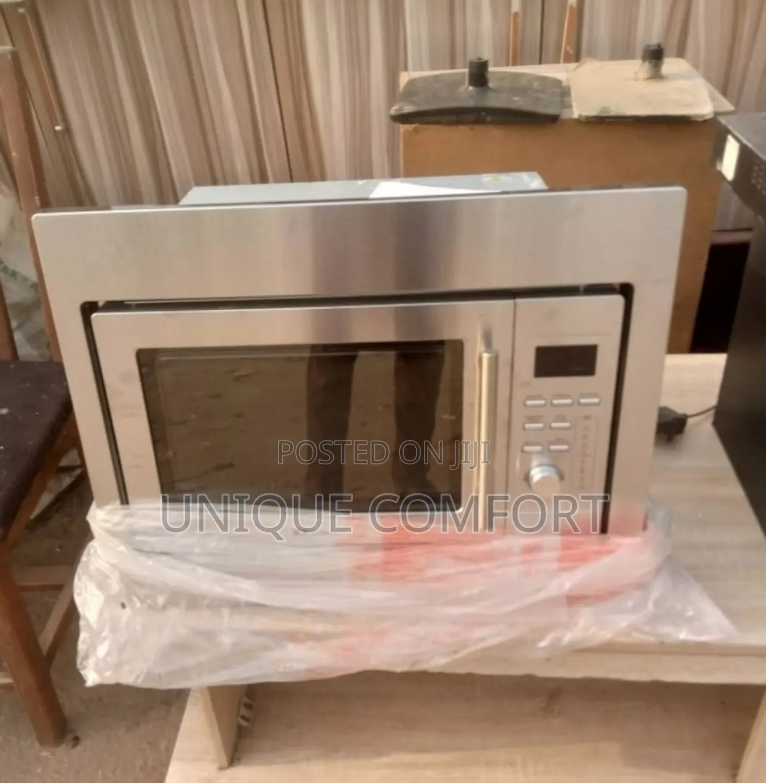 Brand New Zitalo Microwave Oven