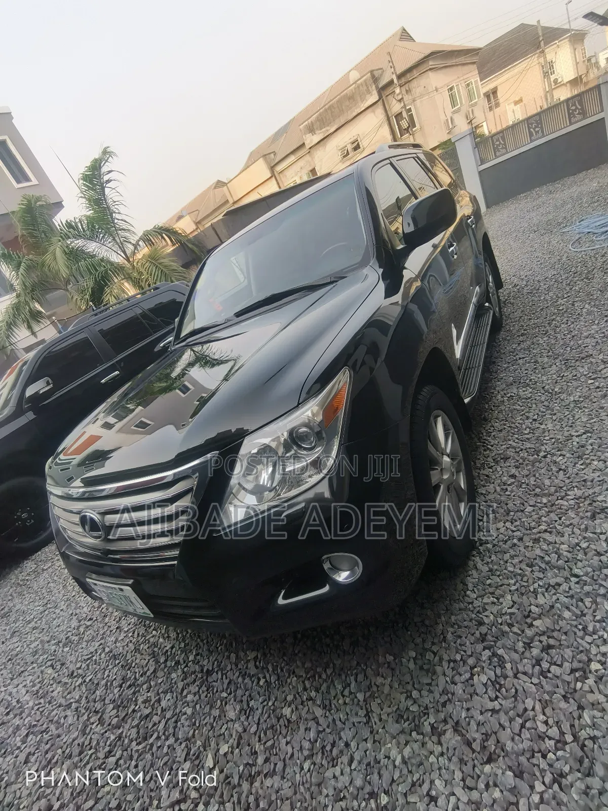Lexus LX 570 2011 Black