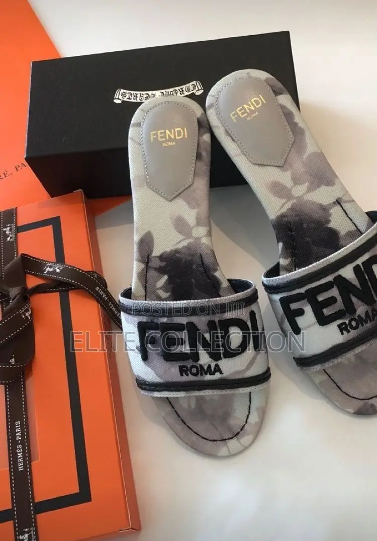 Fendi Quality Slide (37_42) Full Box