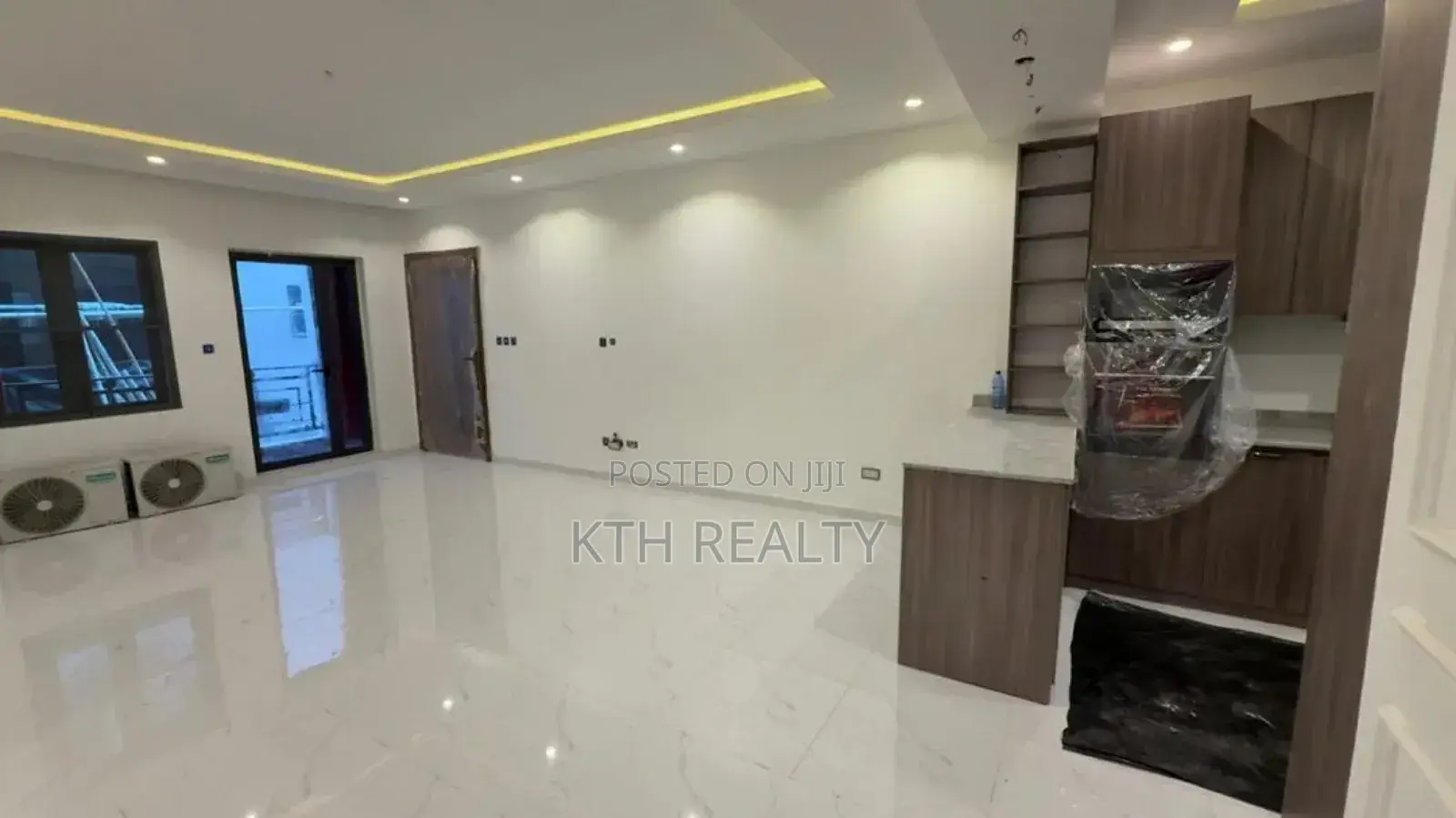 2bdrm Apartment in Ilasan, Ikate for sale