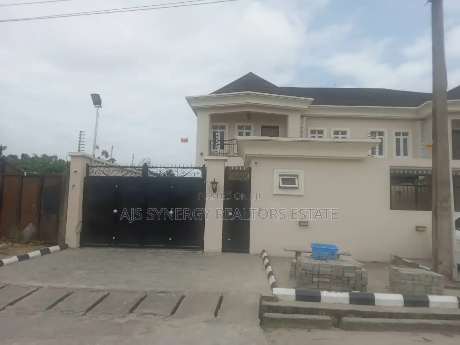 5bdrm Duplex in Abraham Adesanya Estate for rent