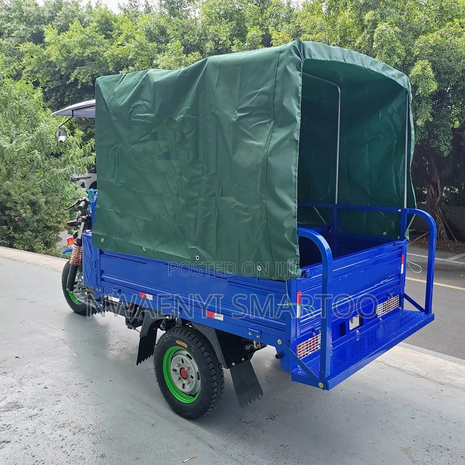 Cargo Tri Cycle With Cover