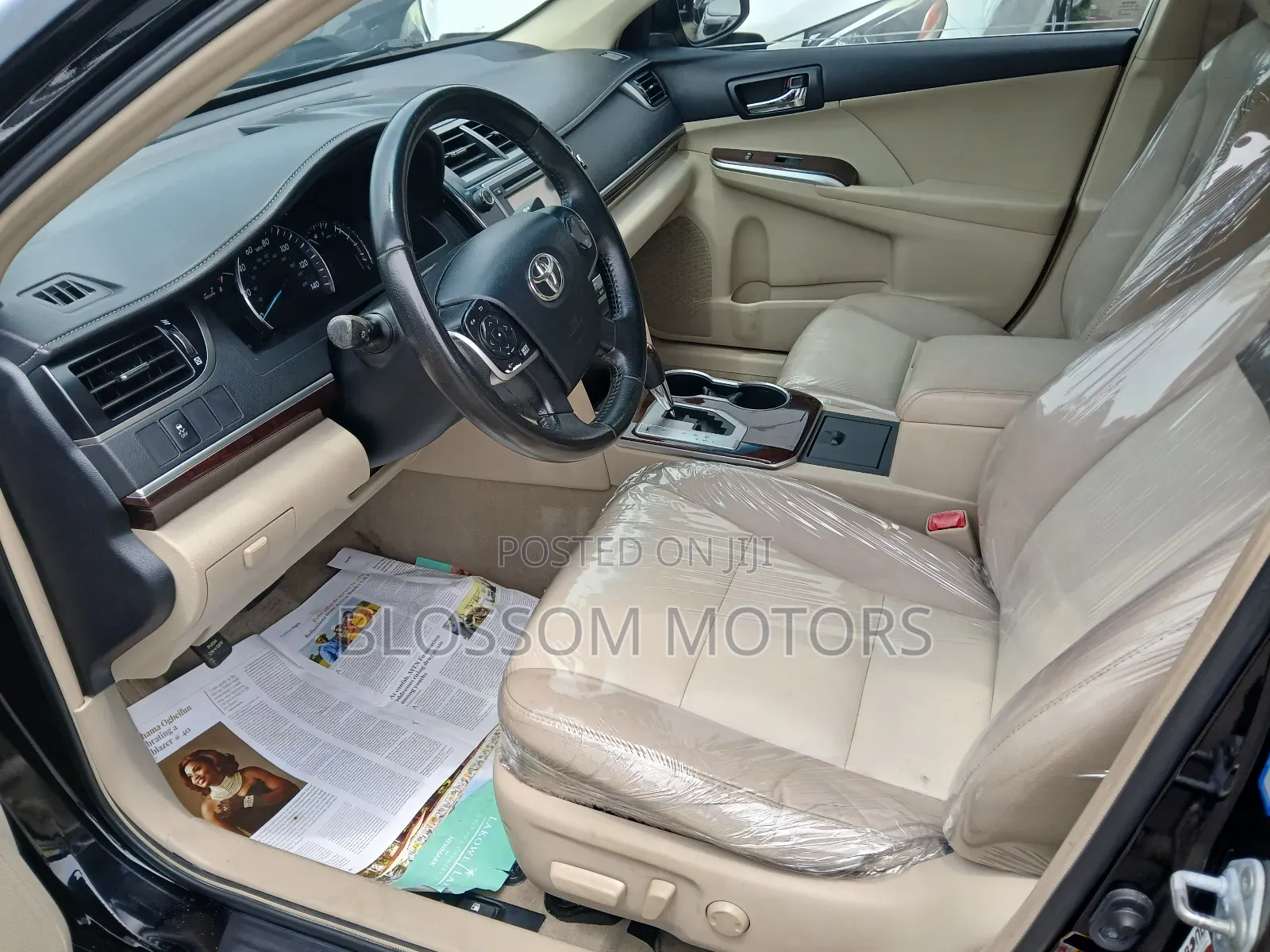 Toyota Camry XLE 4dr Sedan (2.5L 4cyl 6A) 2012 Black