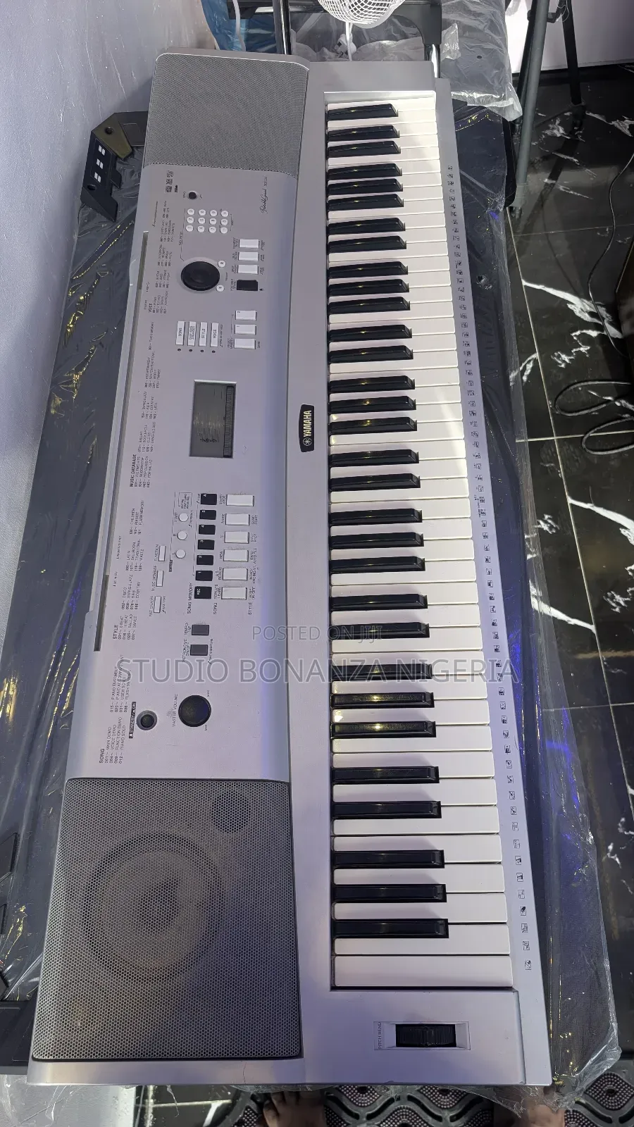 Yamaha Dgx230 Digital Piano/Keyboard