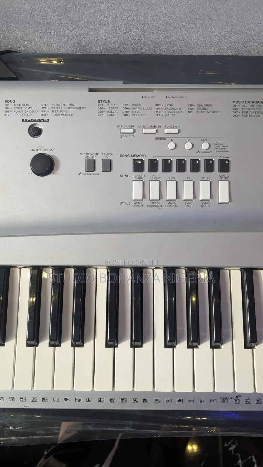 Yamaha Dgx230 Digital Piano/Keyboard