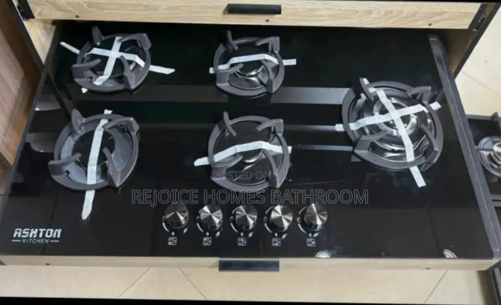 5 Burner Black Glass Gas Hob With Heavy-Duty Cast Iron With Battery