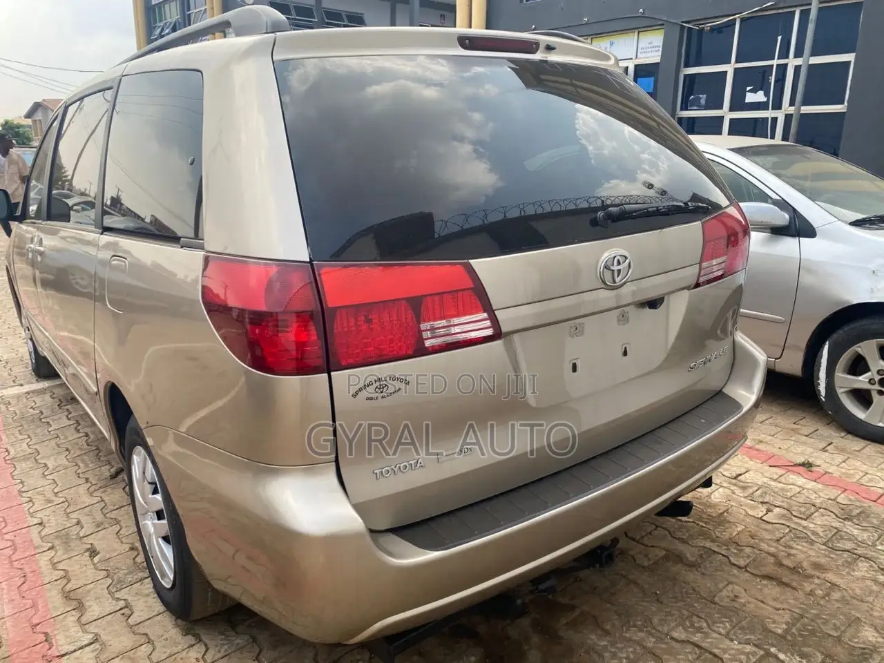 Toyota Sienna LE AWD 2005 Gold