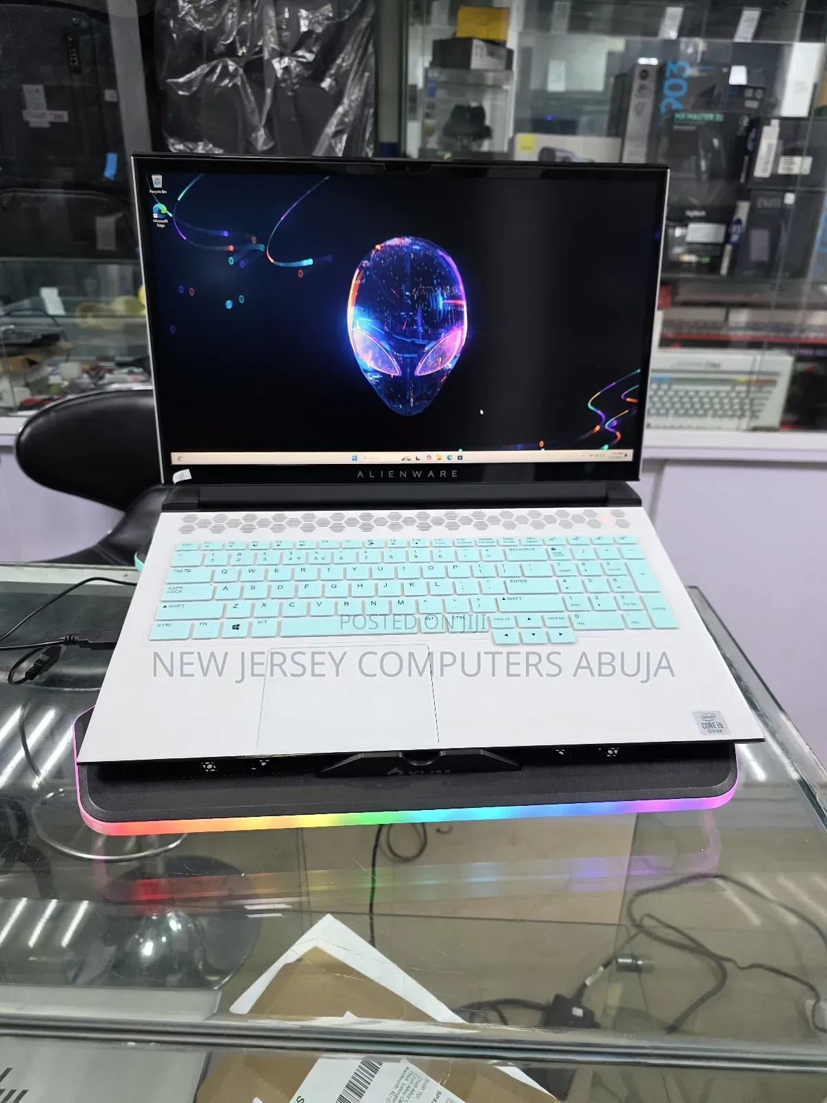 Laptop Dell Alienware M17 r3 32GB Intel Core i9 SSD 1T